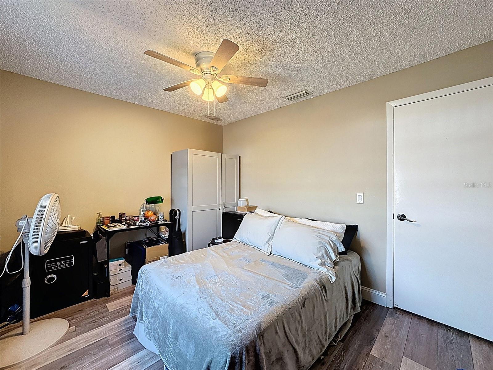 Image 28 of 63 For 6213 Emerson Drive