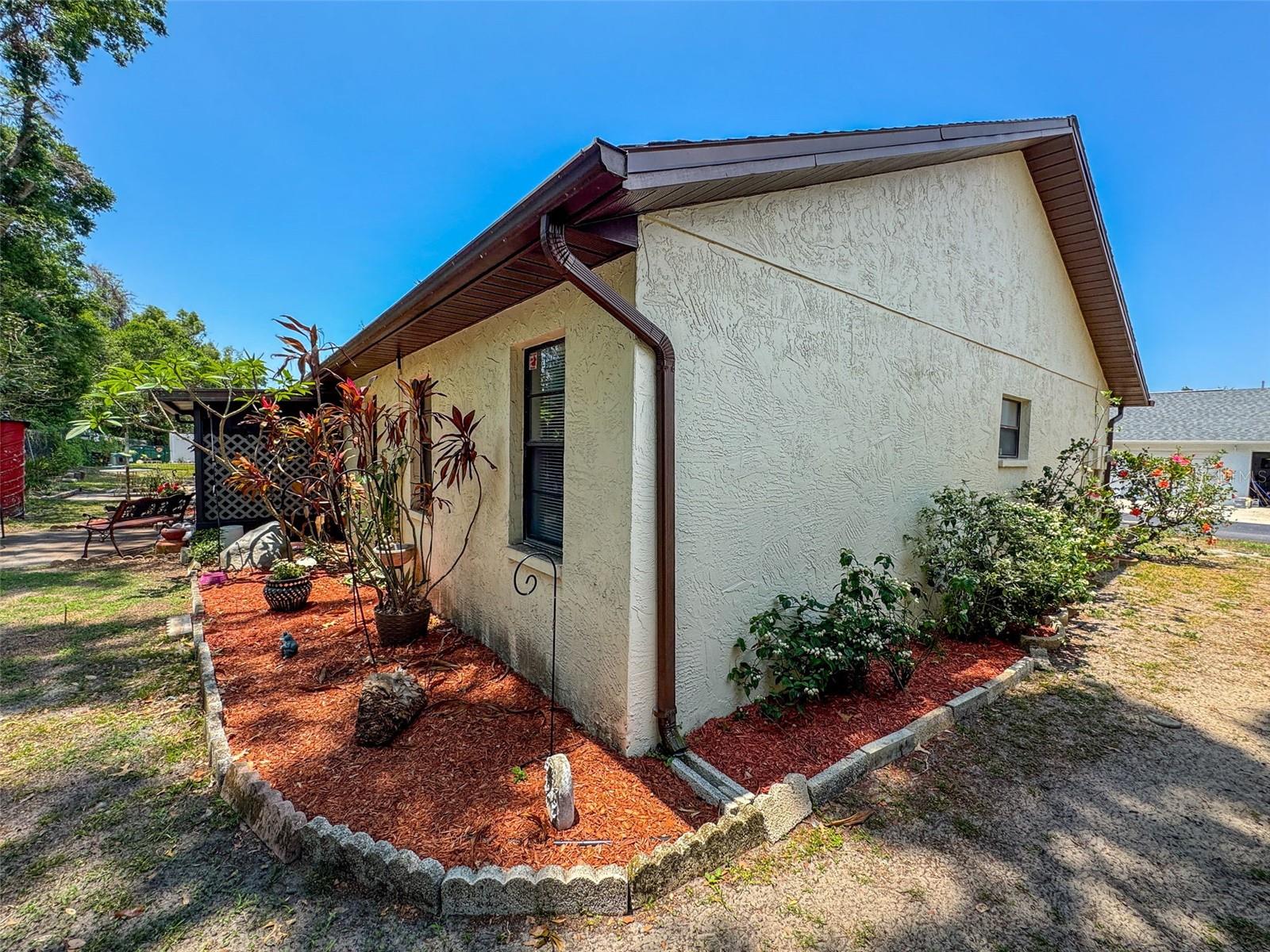 Image 37 of 63 For 6213 Emerson Drive