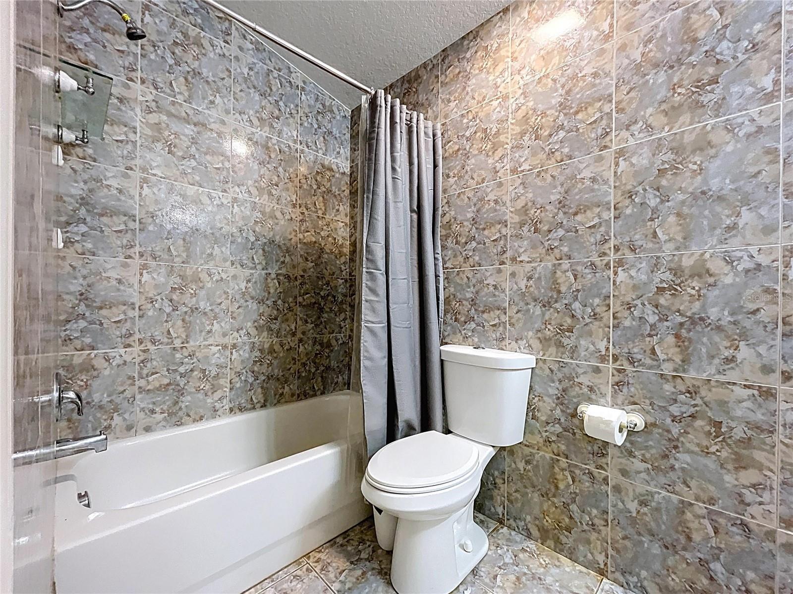 Listing photo id 24 for 6158 Sumter Drive