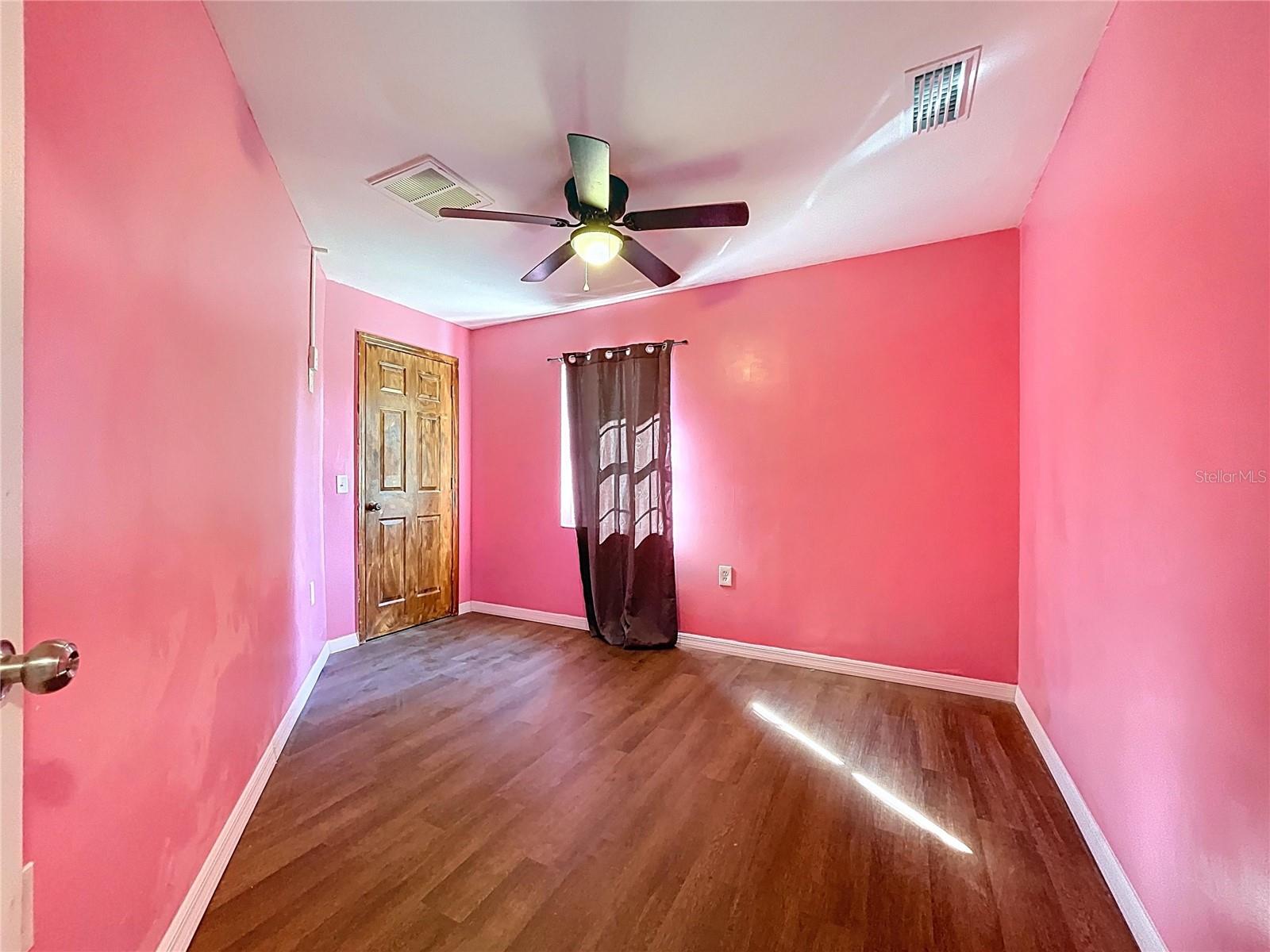 Listing photo id 28 for 6158 Sumter Drive
