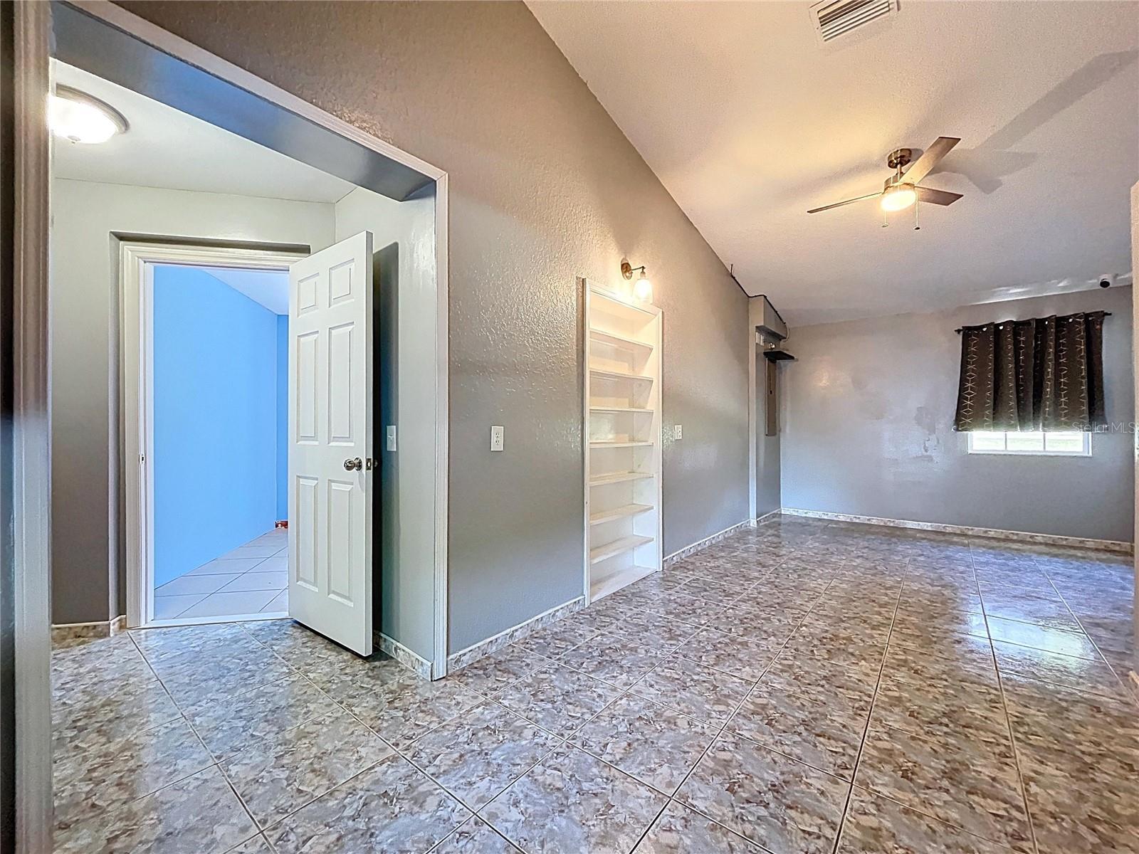 Listing photo id 29 for 6158 Sumter Drive