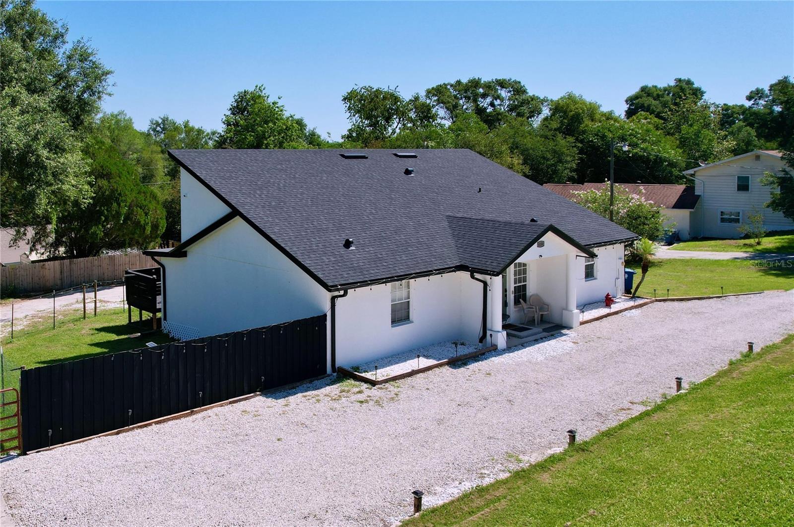 Listing photo id 46 for 6158 Sumter Drive
