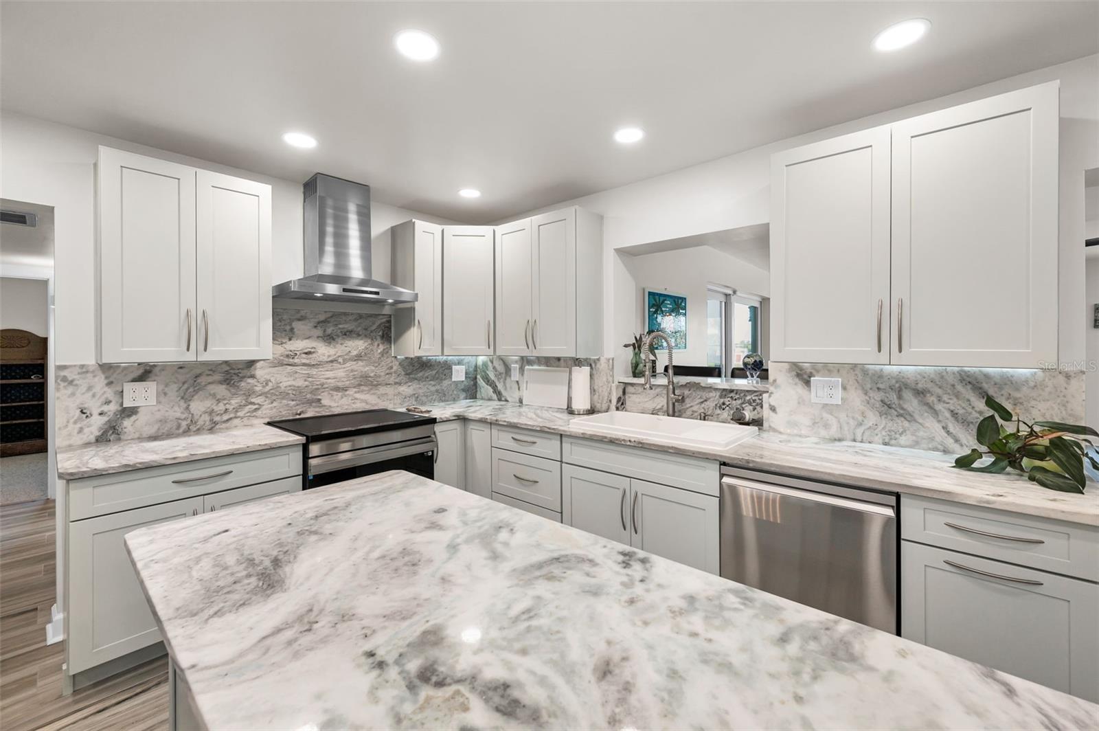 Image 25 of 88 For 1620 Sea Breeze Drive