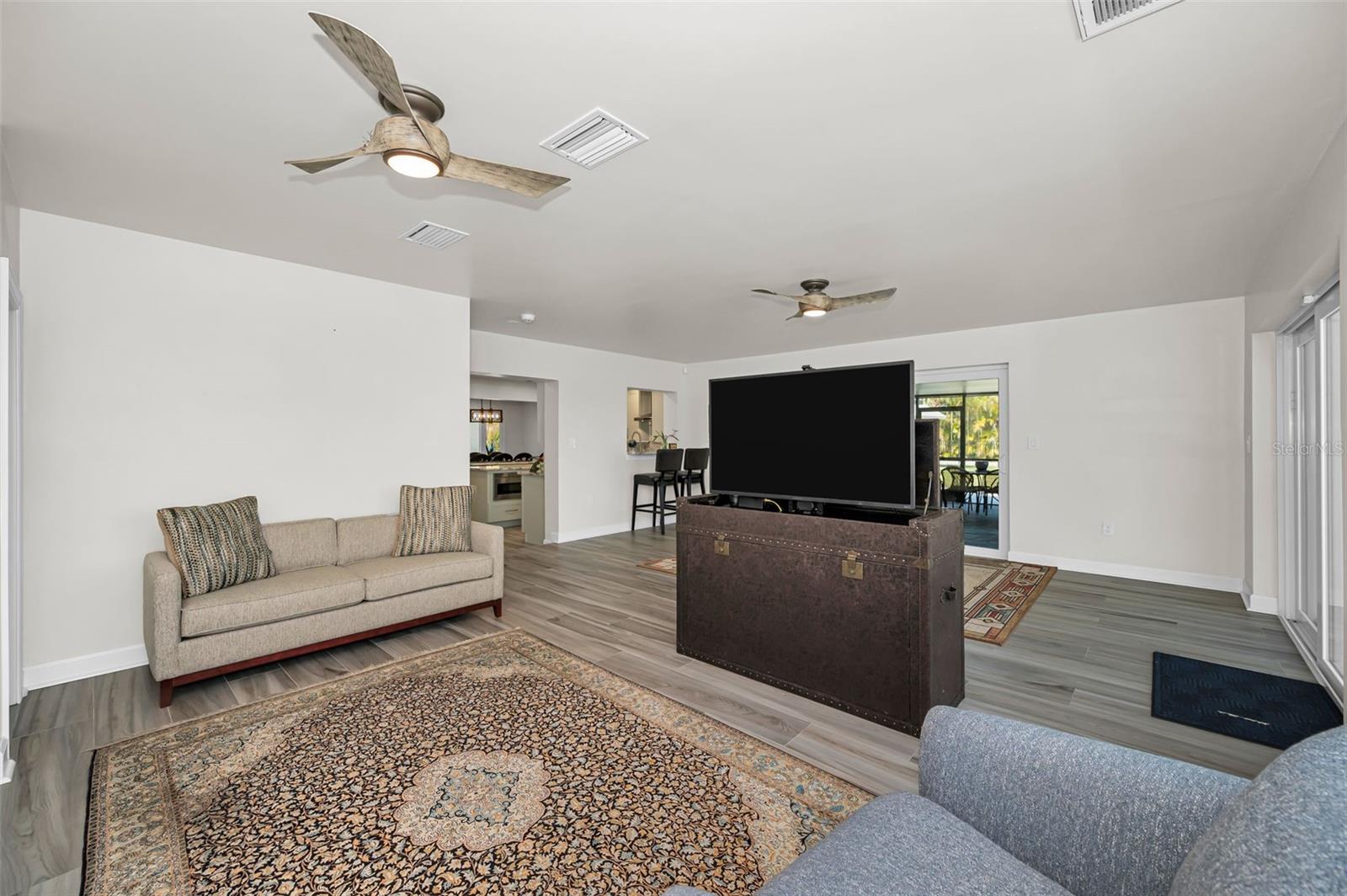 Image 35 of 88 For 1620 Sea Breeze Drive
