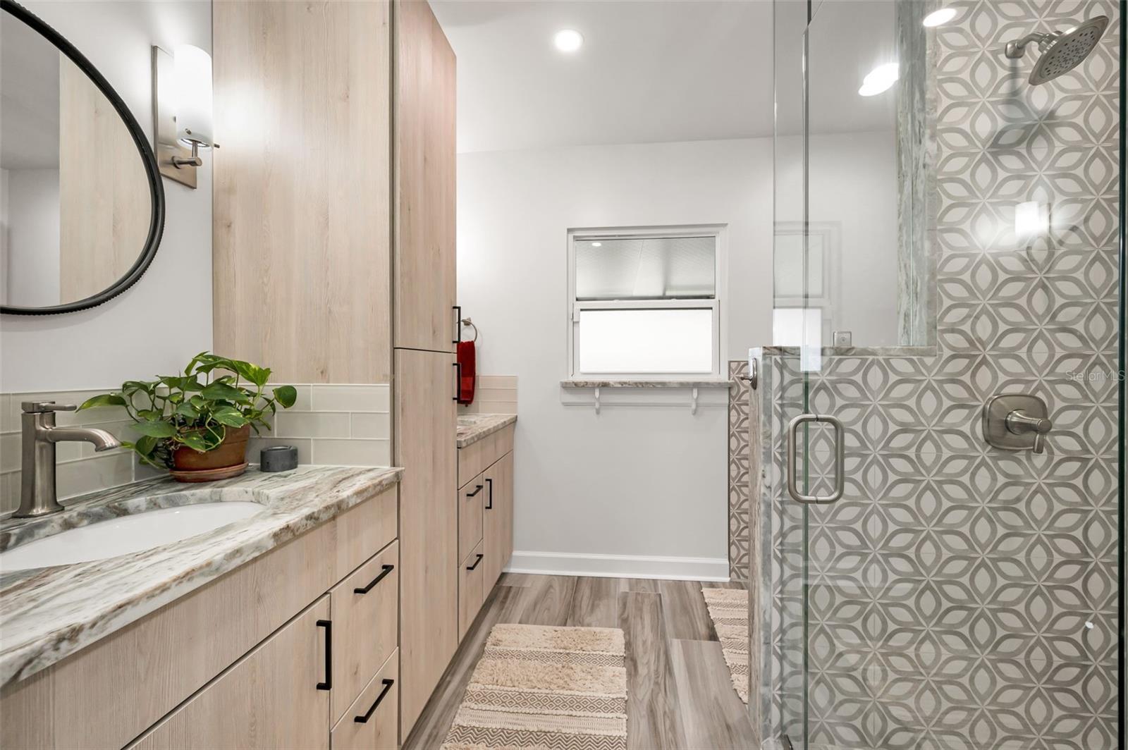 Image 47 of 88 For 1620 Sea Breeze Drive