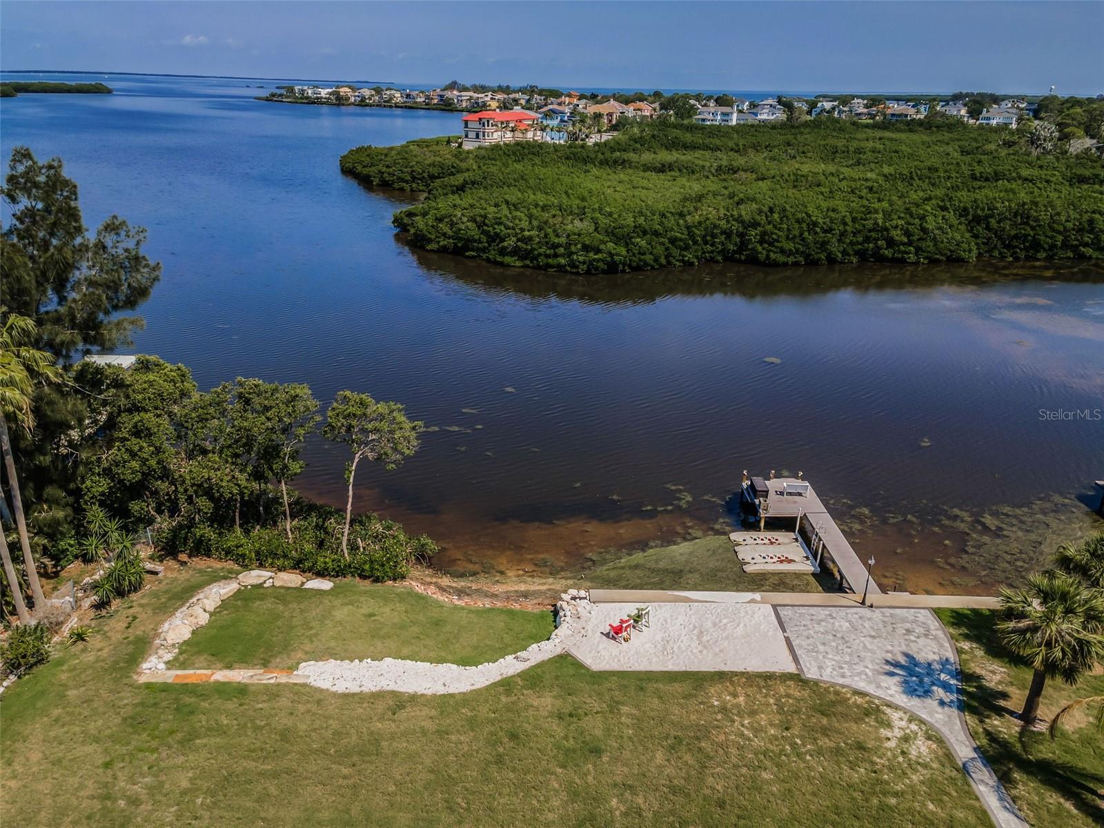 Image 7 of 88 For 1620 Sea Breeze Drive