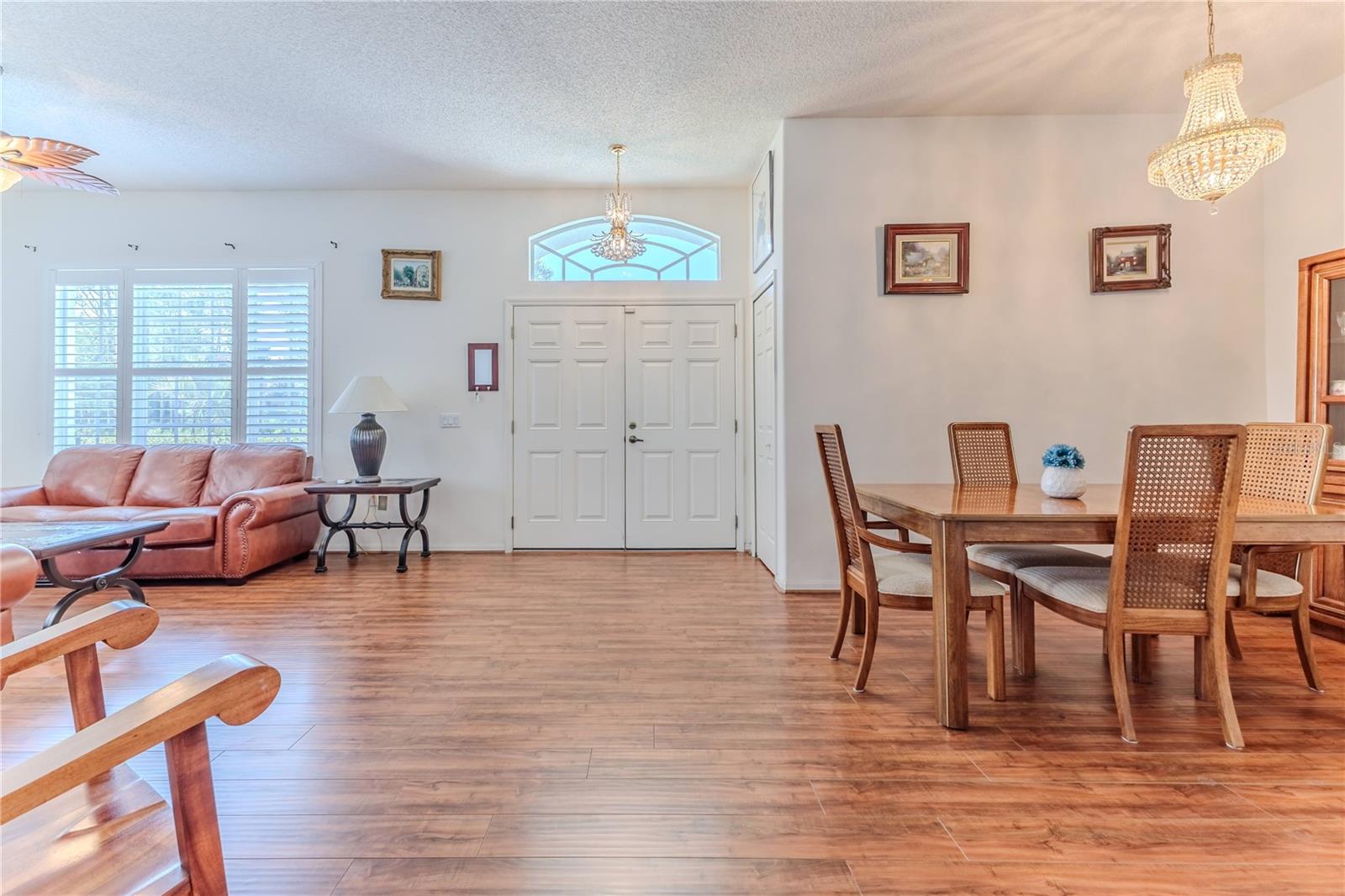 Image 6 of 69 For 11389 Mcnally Drive