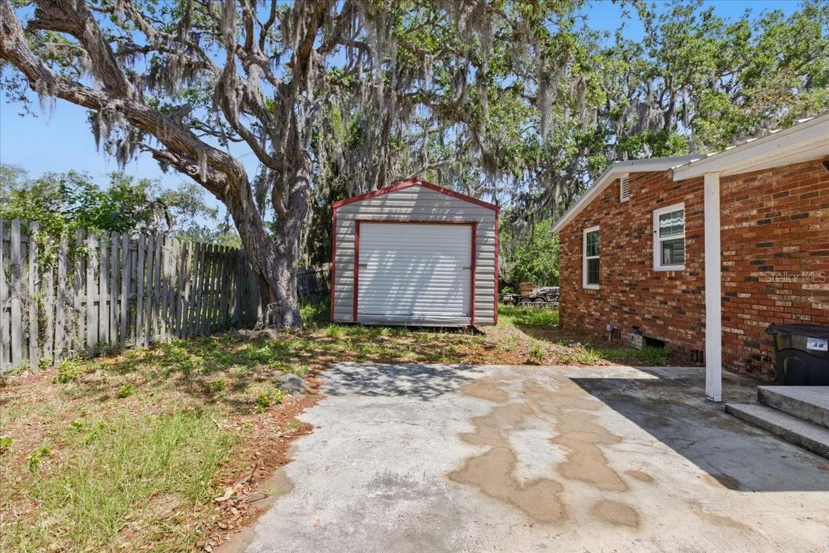 Image 34 of 38 For 12301 Cedar Street