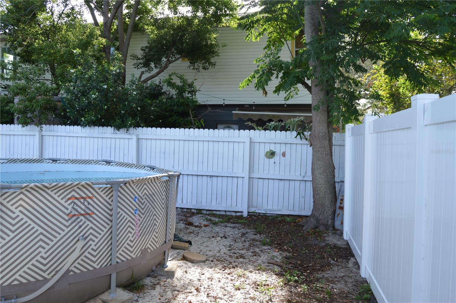 Image 34 of 39 For 9116 Gray Fox Lane