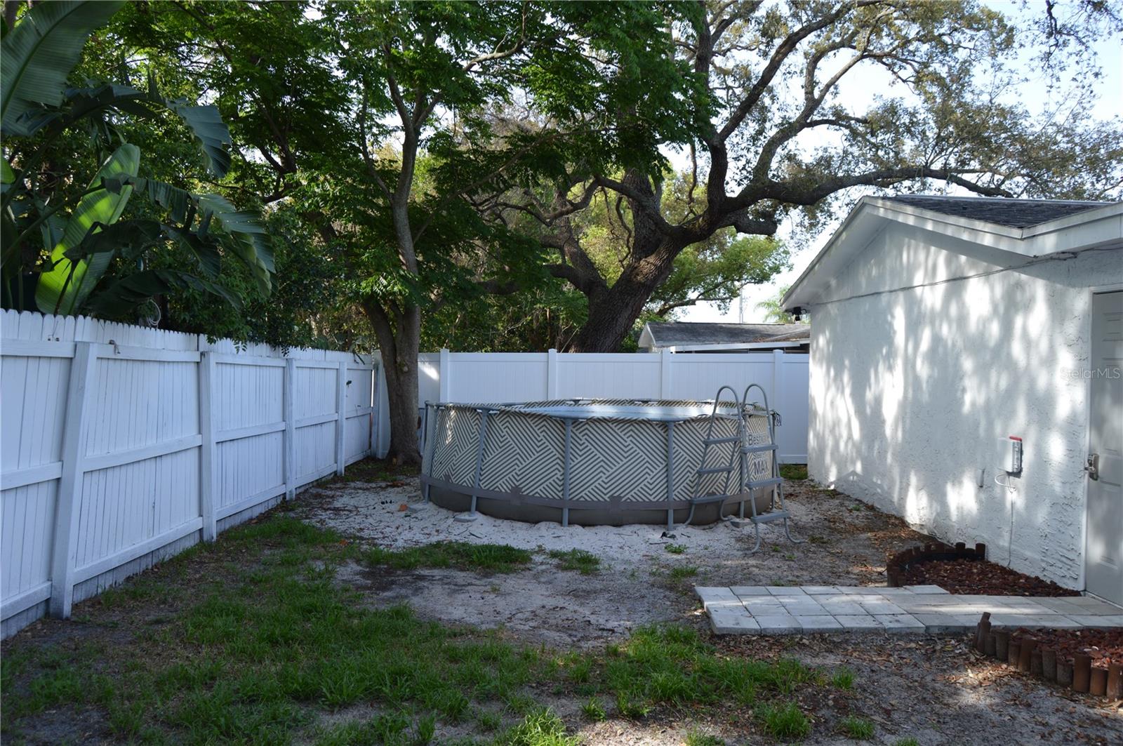 Image 35 of 39 For 9116 Gray Fox Lane