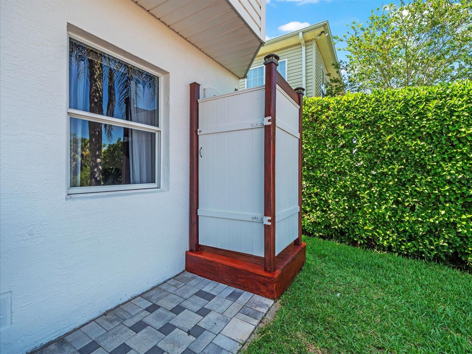 Image 56 of 80 For 4292 Tahiti Drive