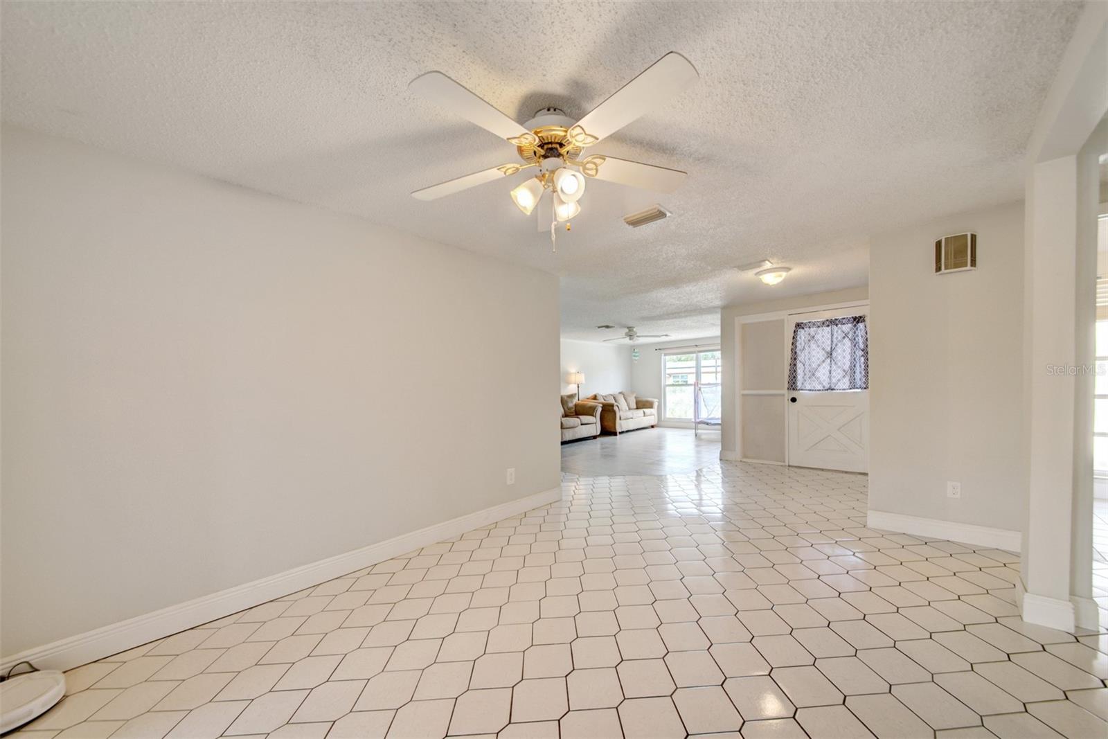 Image 13 of 46 For 6231 Westport Drive