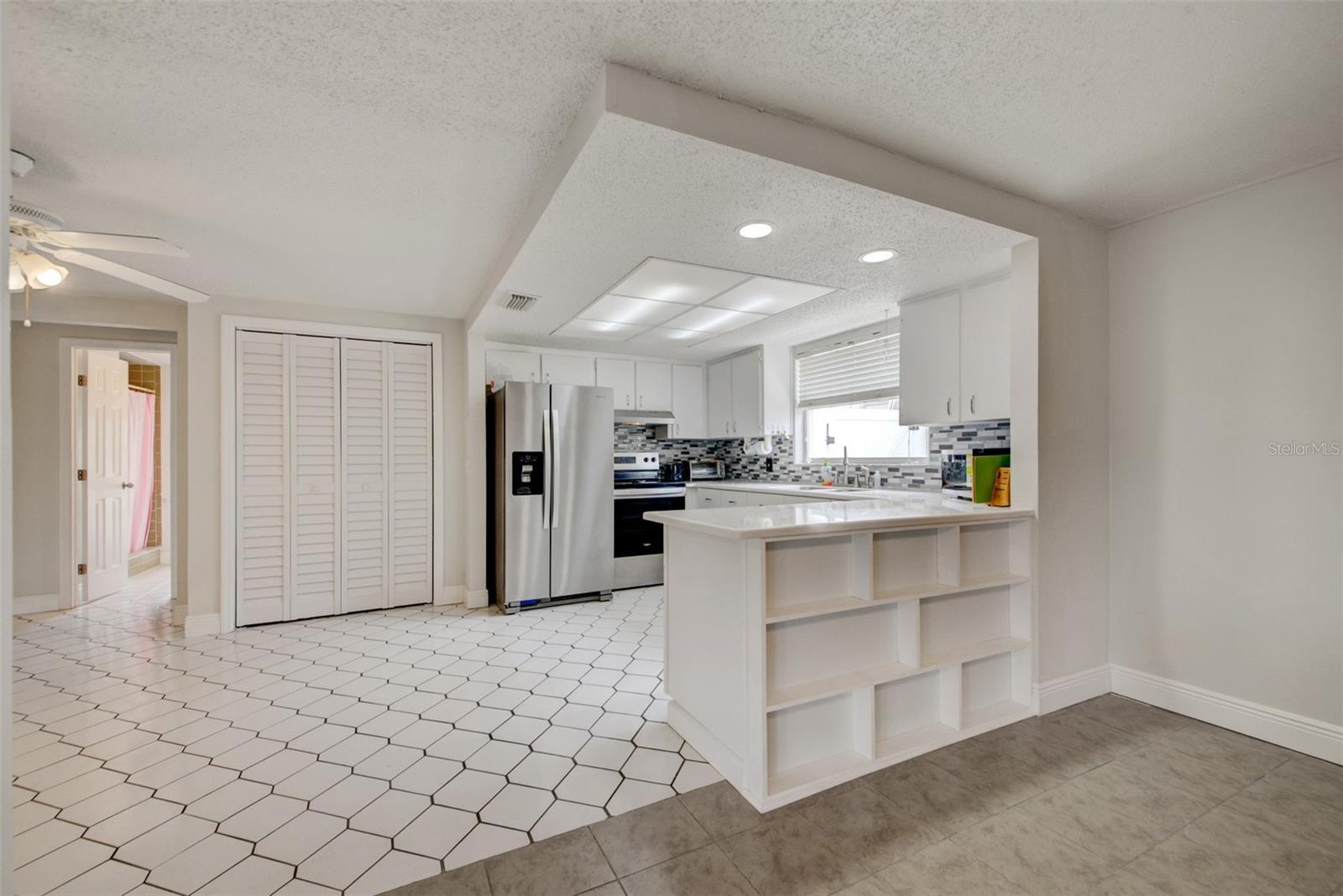 Image 22 of 46 For 6231 Westport Drive