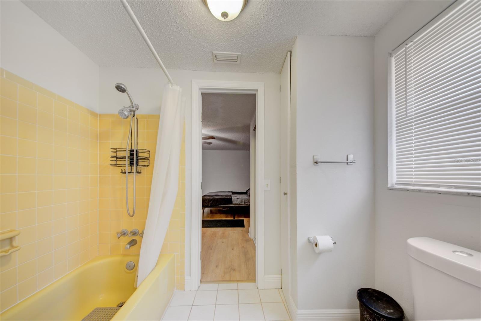 Image 37 of 46 For 6231 Westport Drive