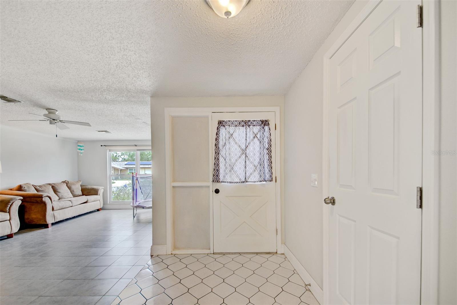 Image 7 of 46 For 6231 Westport Drive