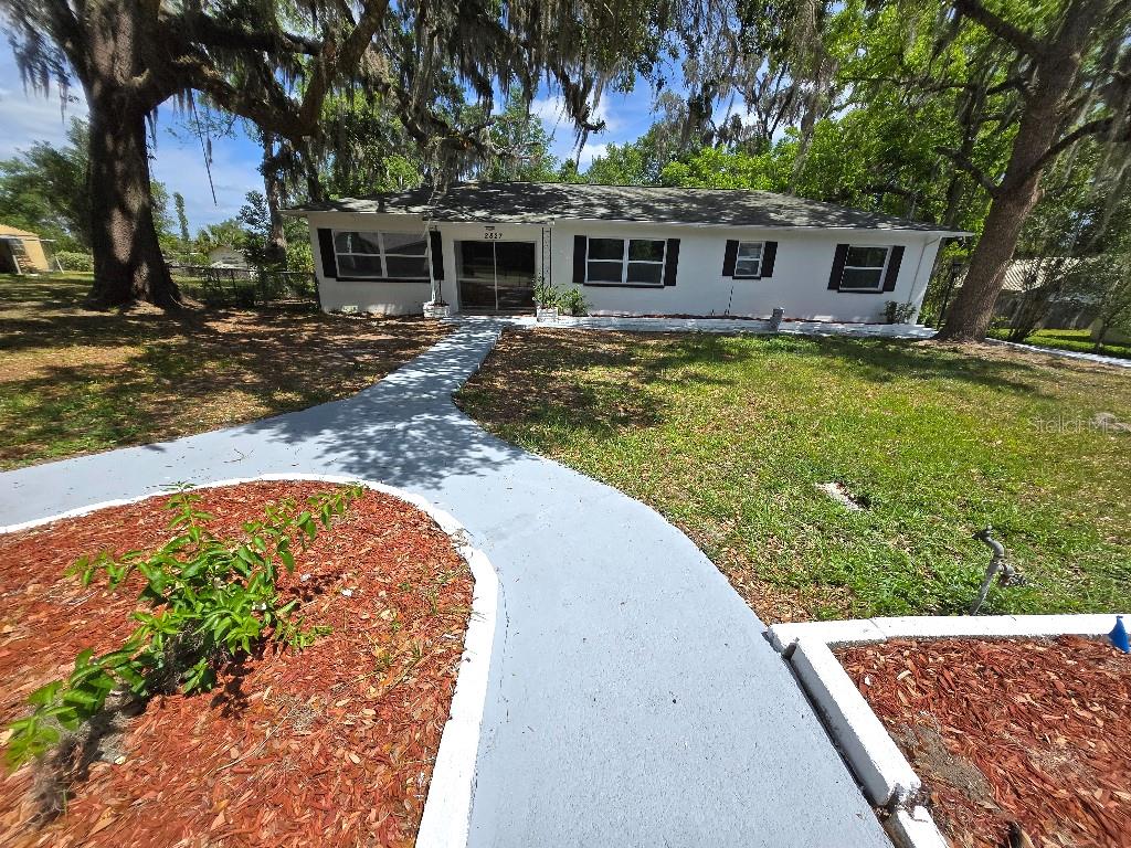 Image 11 of 50 For 2827 2nd Street