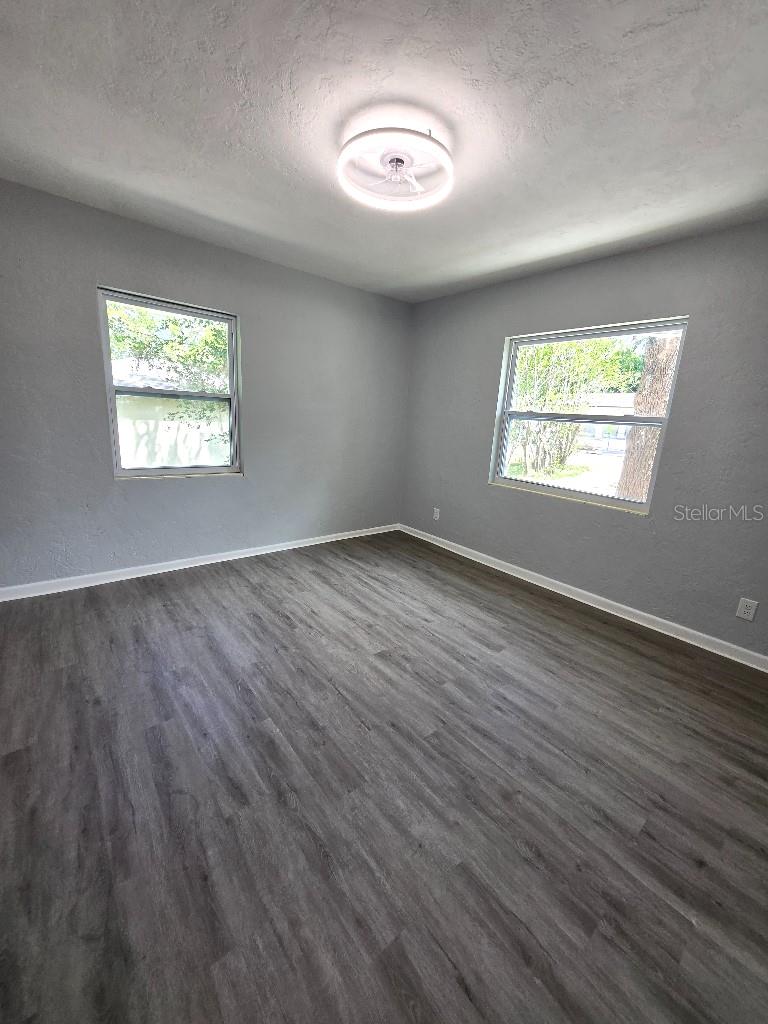 Image 31 of 50 For 2827 2nd Street