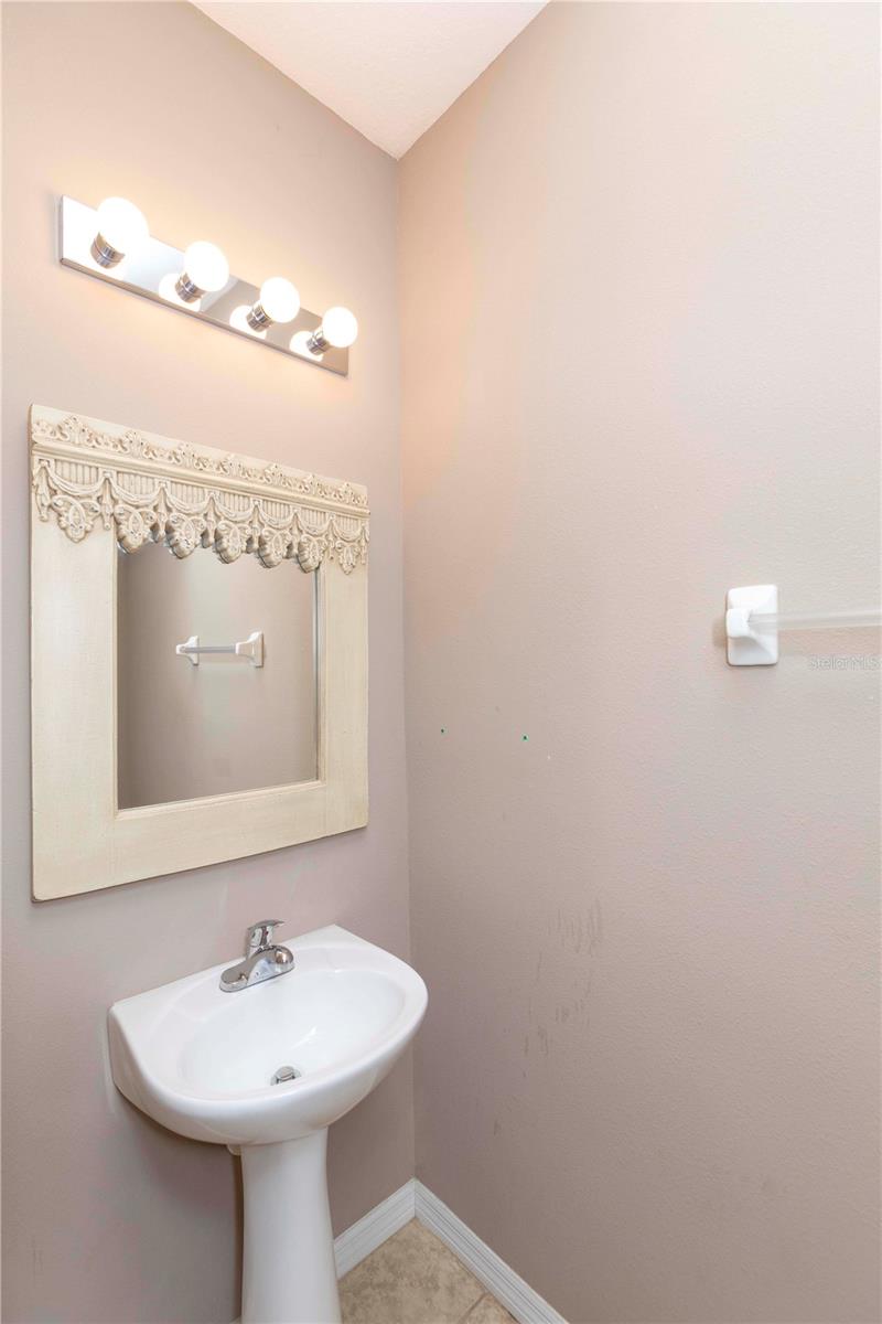 Image 14 of 31 For 8409 Blue Rock Drive