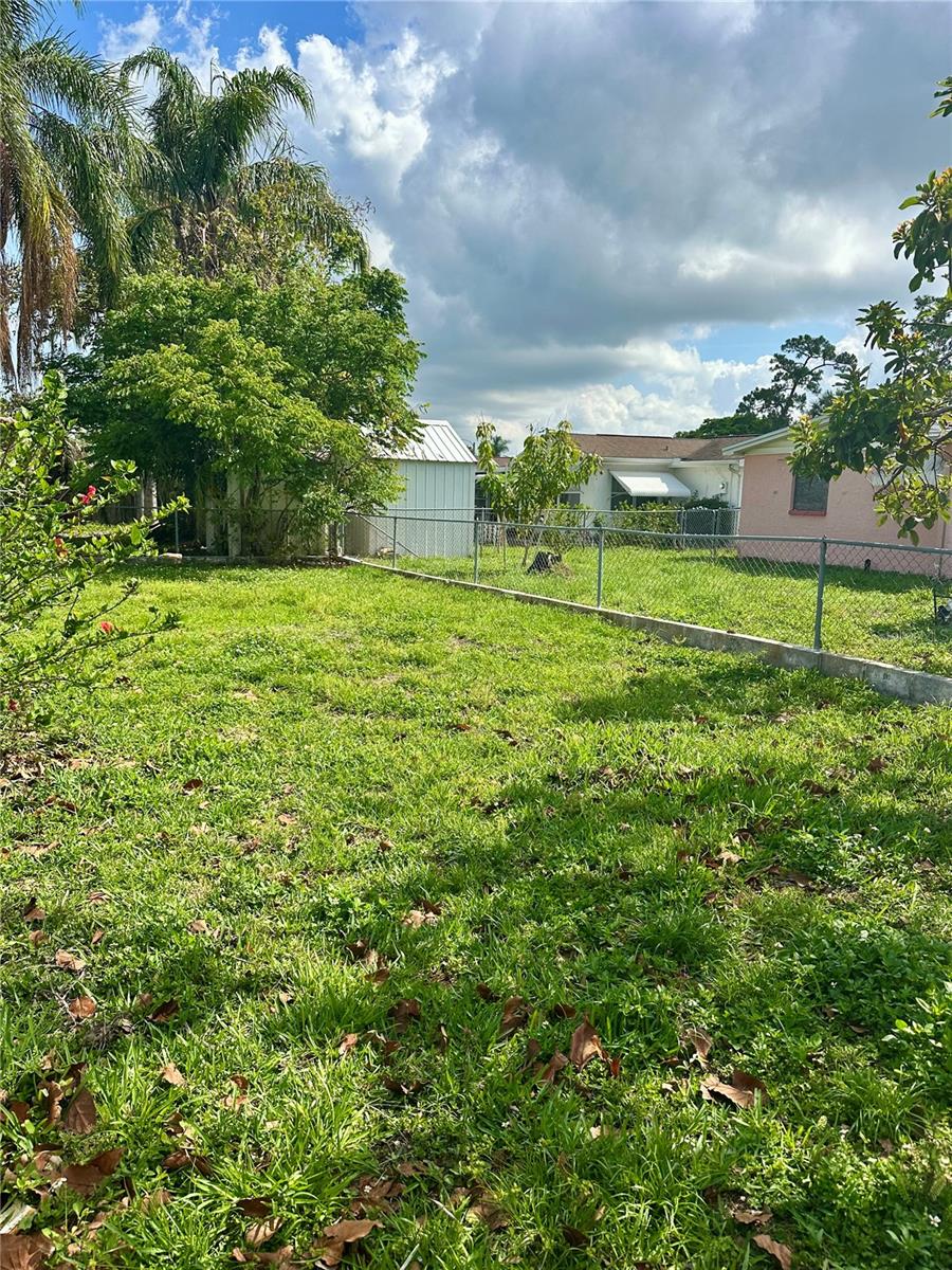 Image 17 of 23 For 10014 Kingswood Lane