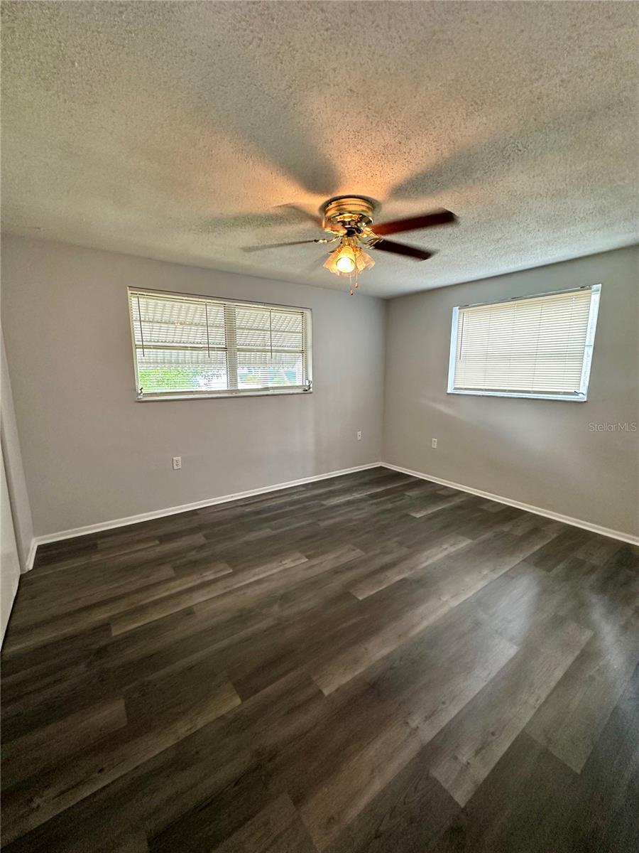 Image 7 of 23 For 10014 Kingswood Lane
