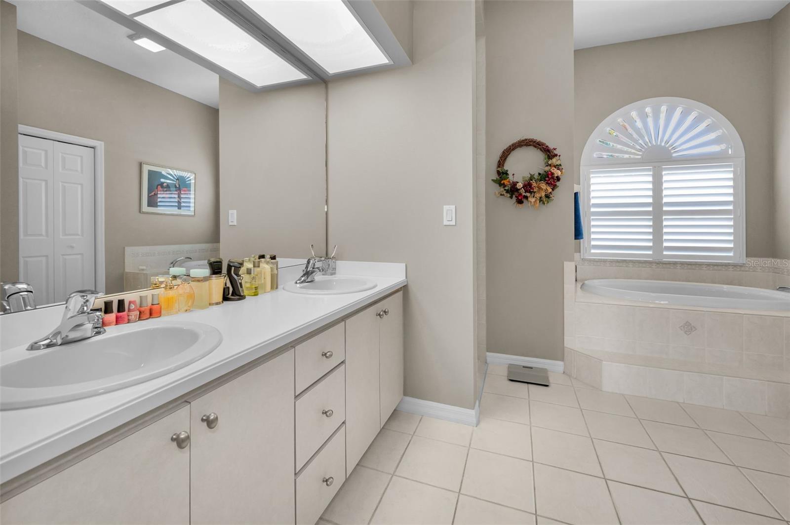 Image 31 of 79 For 4485 Gevalia Drive