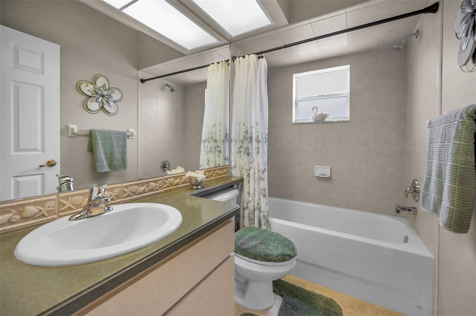 Image 33 of 79 For 4485 Gevalia Drive