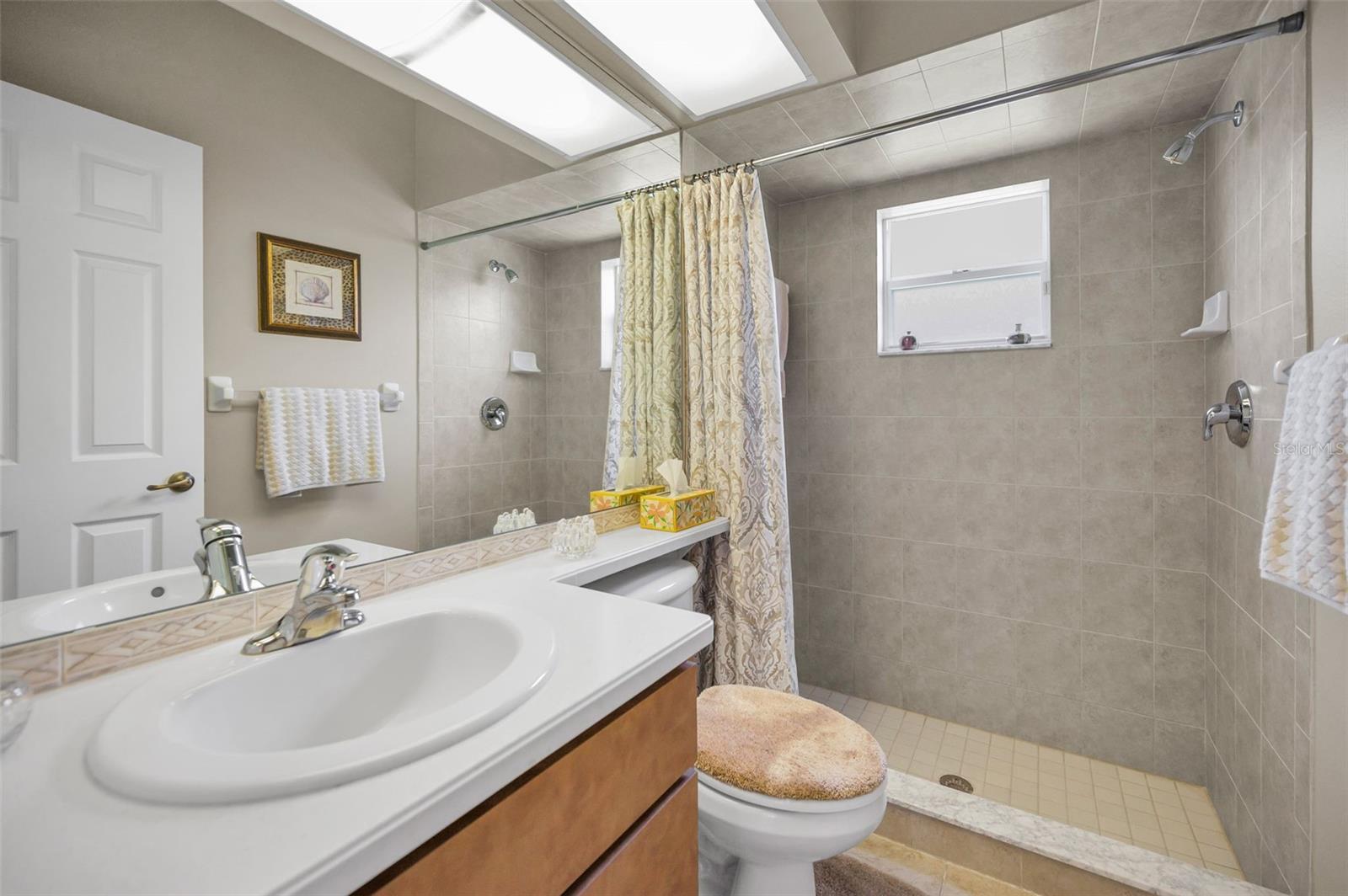 Image 36 of 79 For 4485 Gevalia Drive