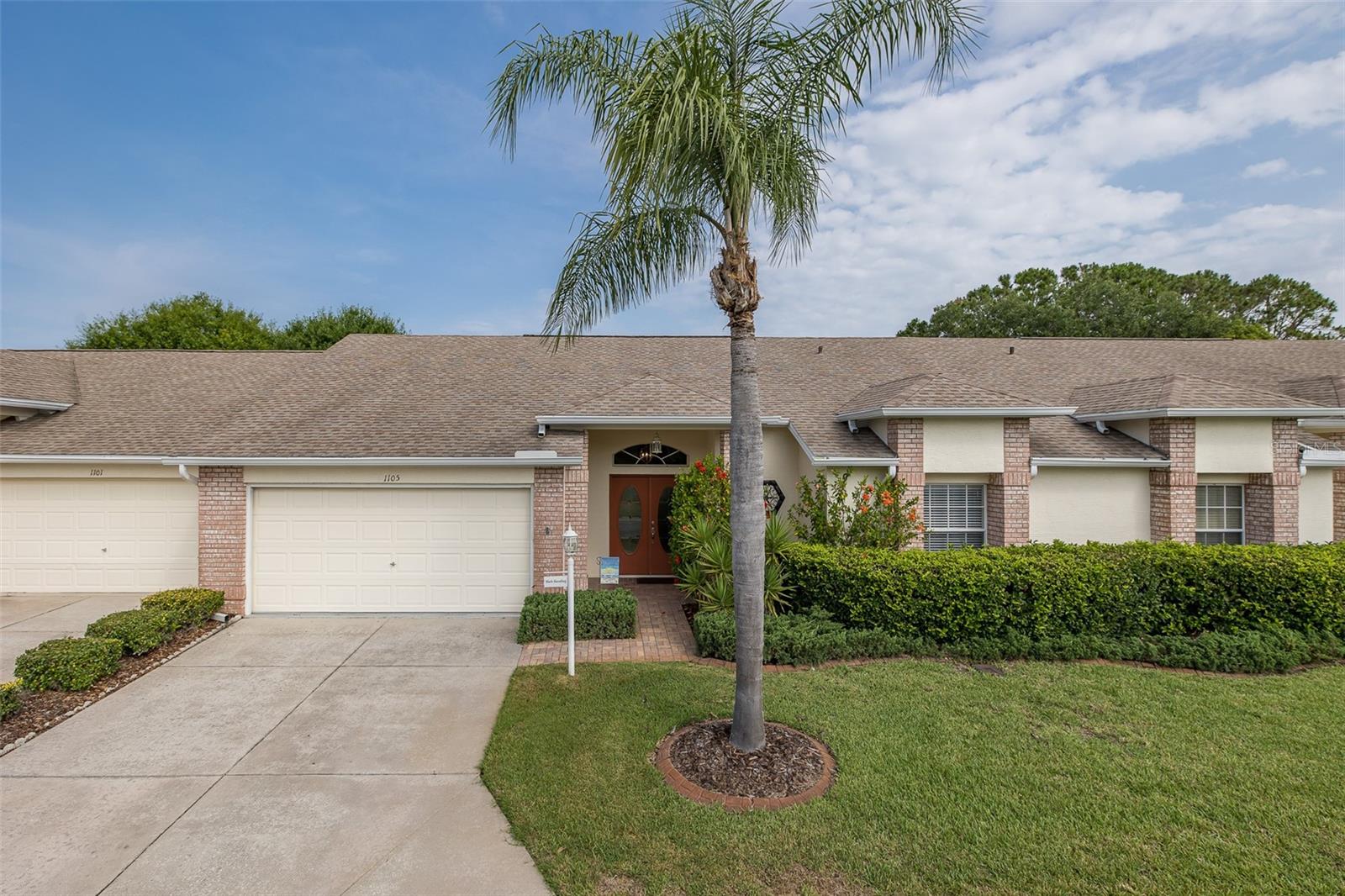 Listing photo id 0 for 1105 Flora Vista Street
