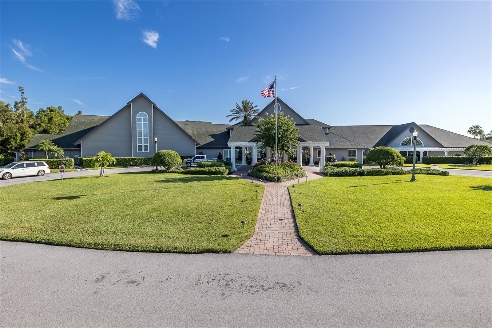 Listing photo id 53 for 1105 Flora Vista Street