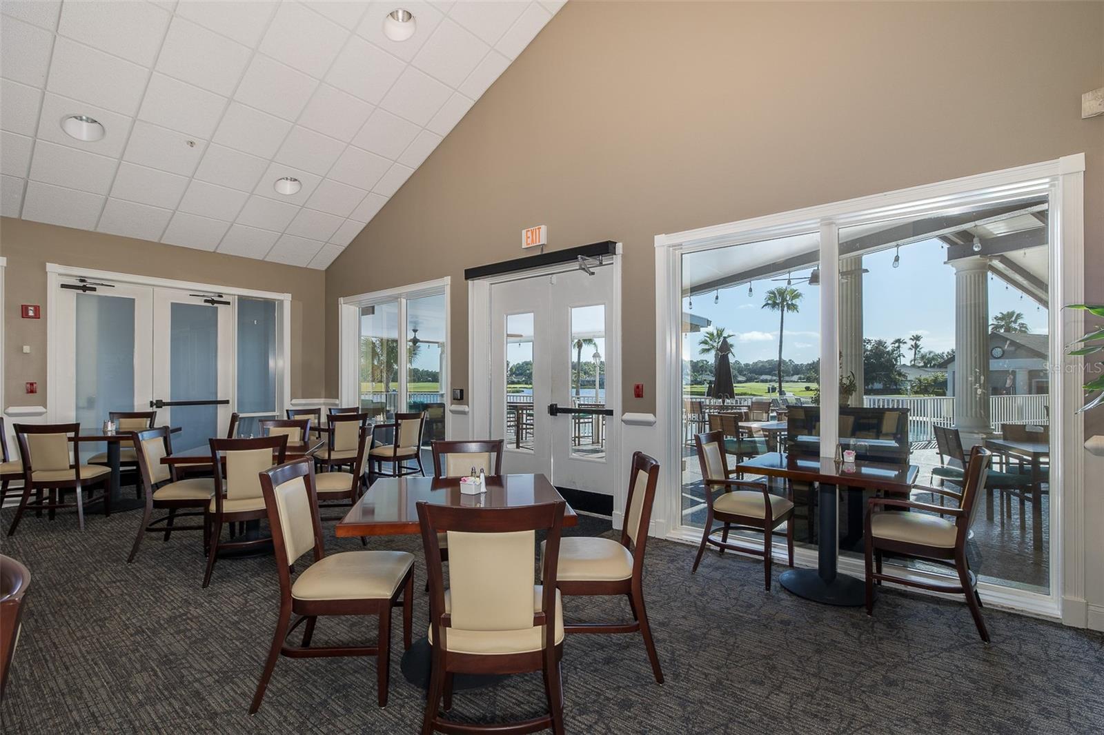 Listing photo id 60 for 1105 Flora Vista Street