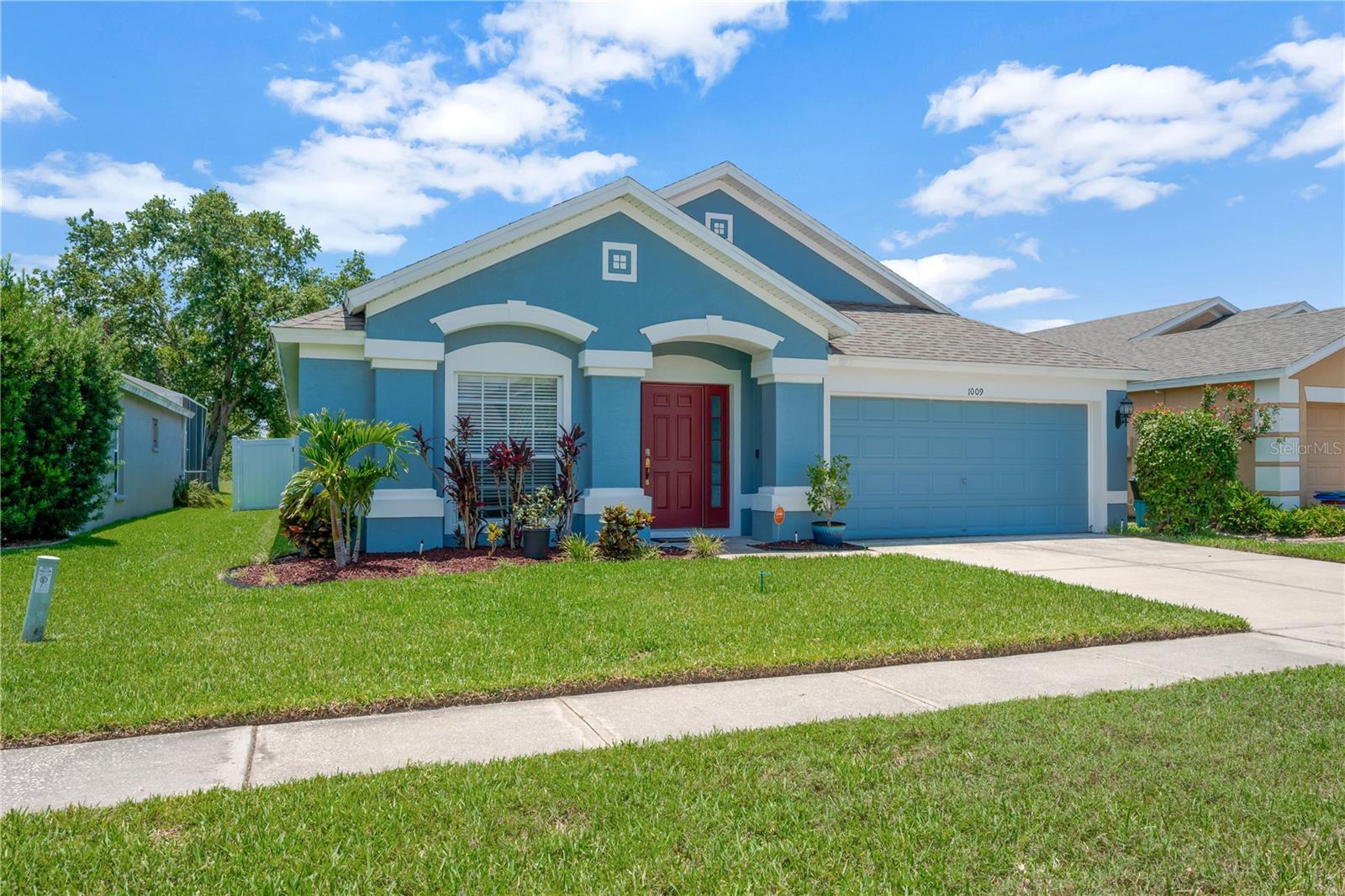 Image 2 of 37 For 1009 Summer Breeze Drive