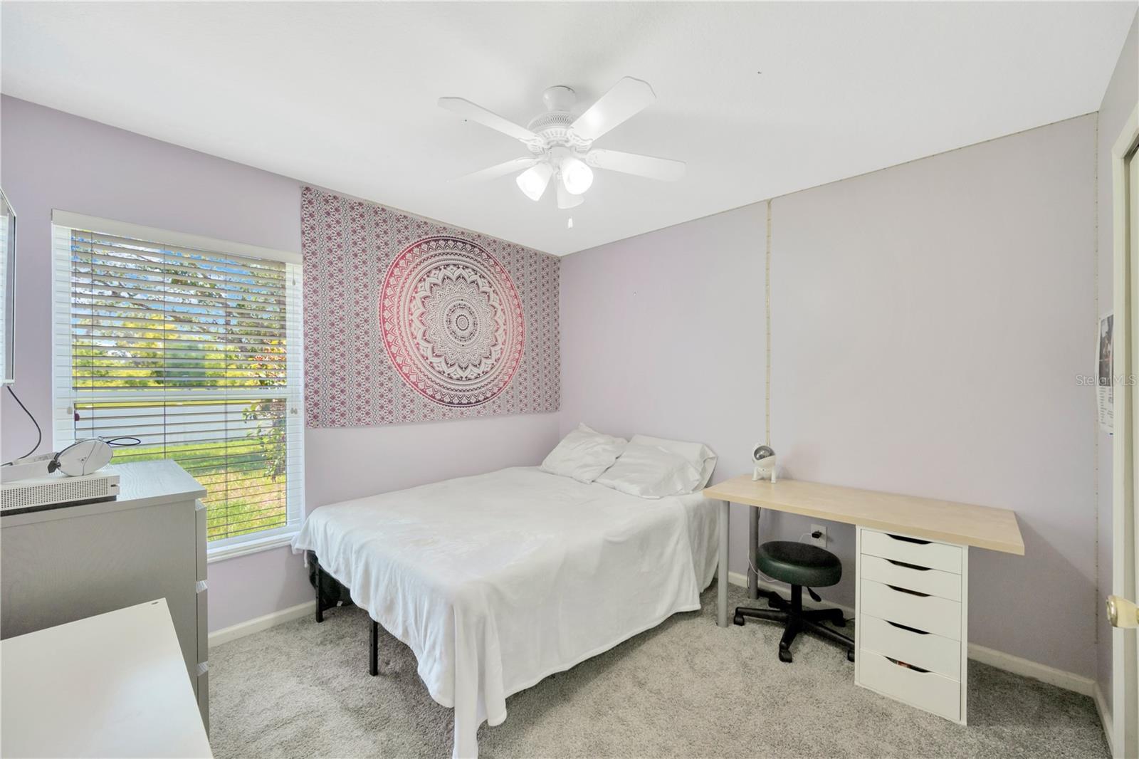 Image 28 of 37 For 1009 Summer Breeze Drive