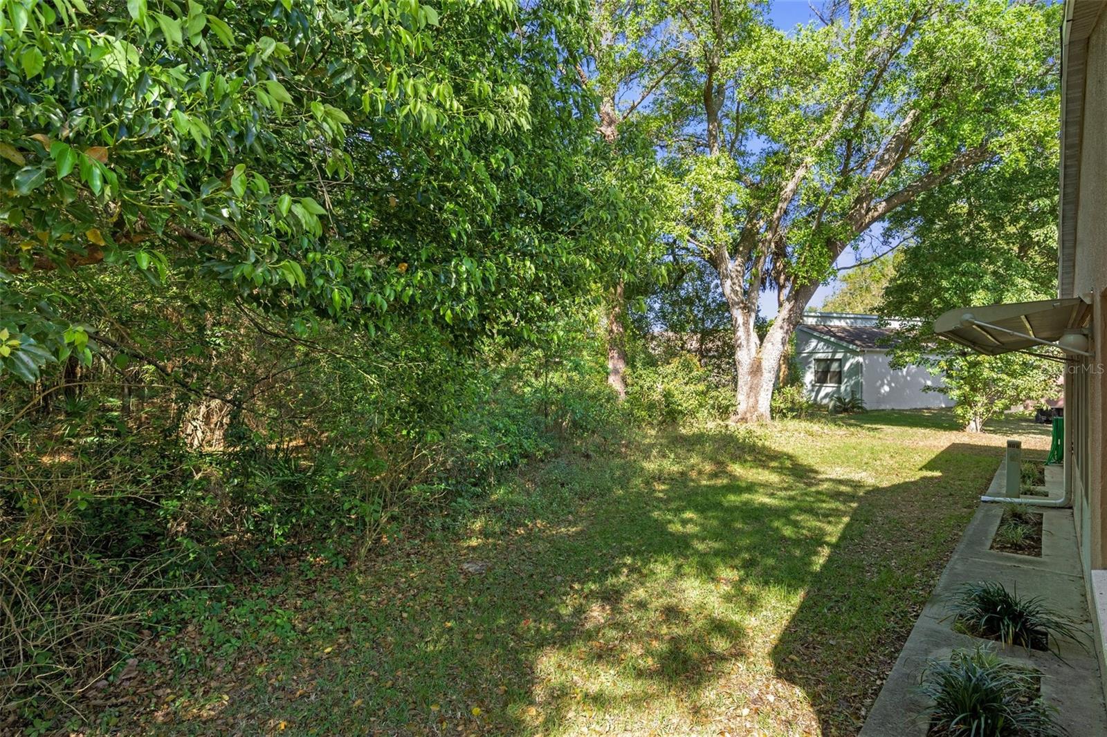 Image 13 of 38 For 28 Golfview Drive 363