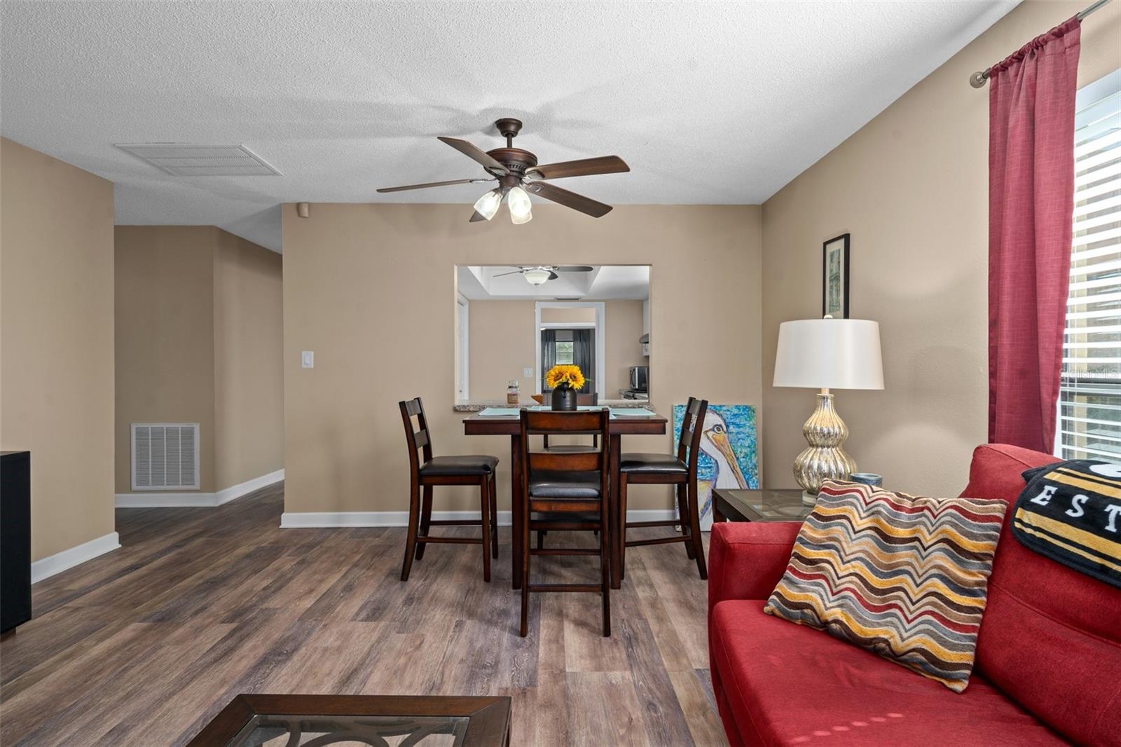 Image 22 of 38 For 28 Golfview Drive 363