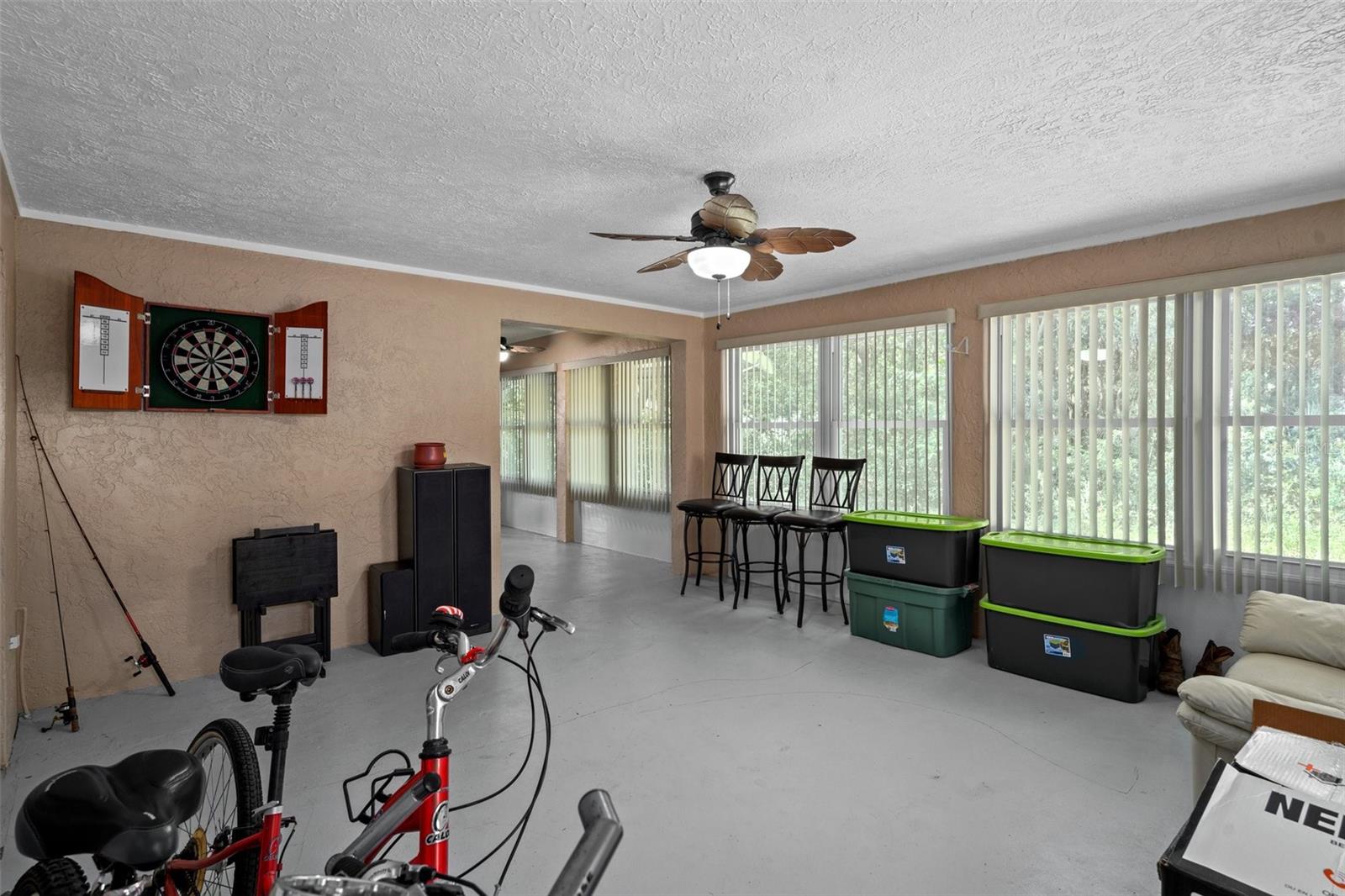 Image 35 of 38 For 28 Golfview Drive 363