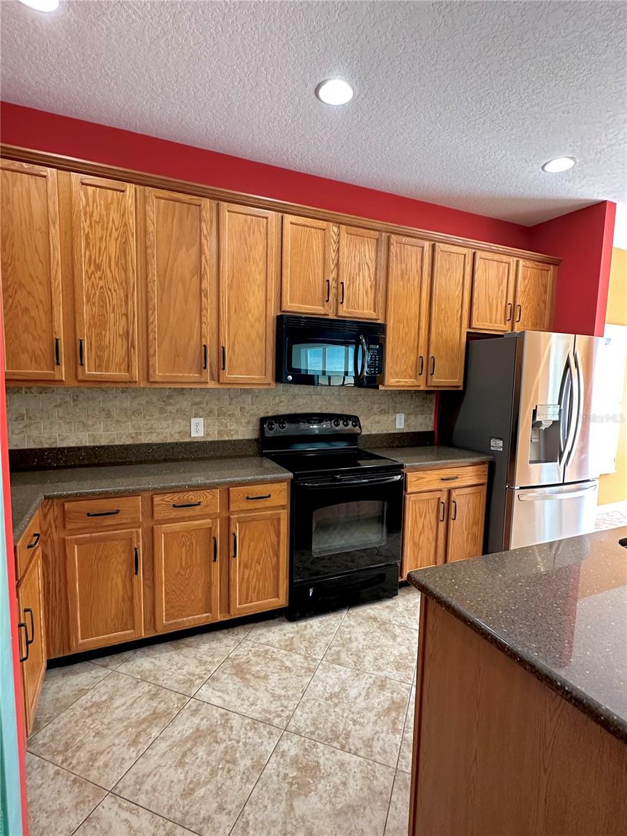 Listing photo id 14 for 11055 Belle Haven Drive