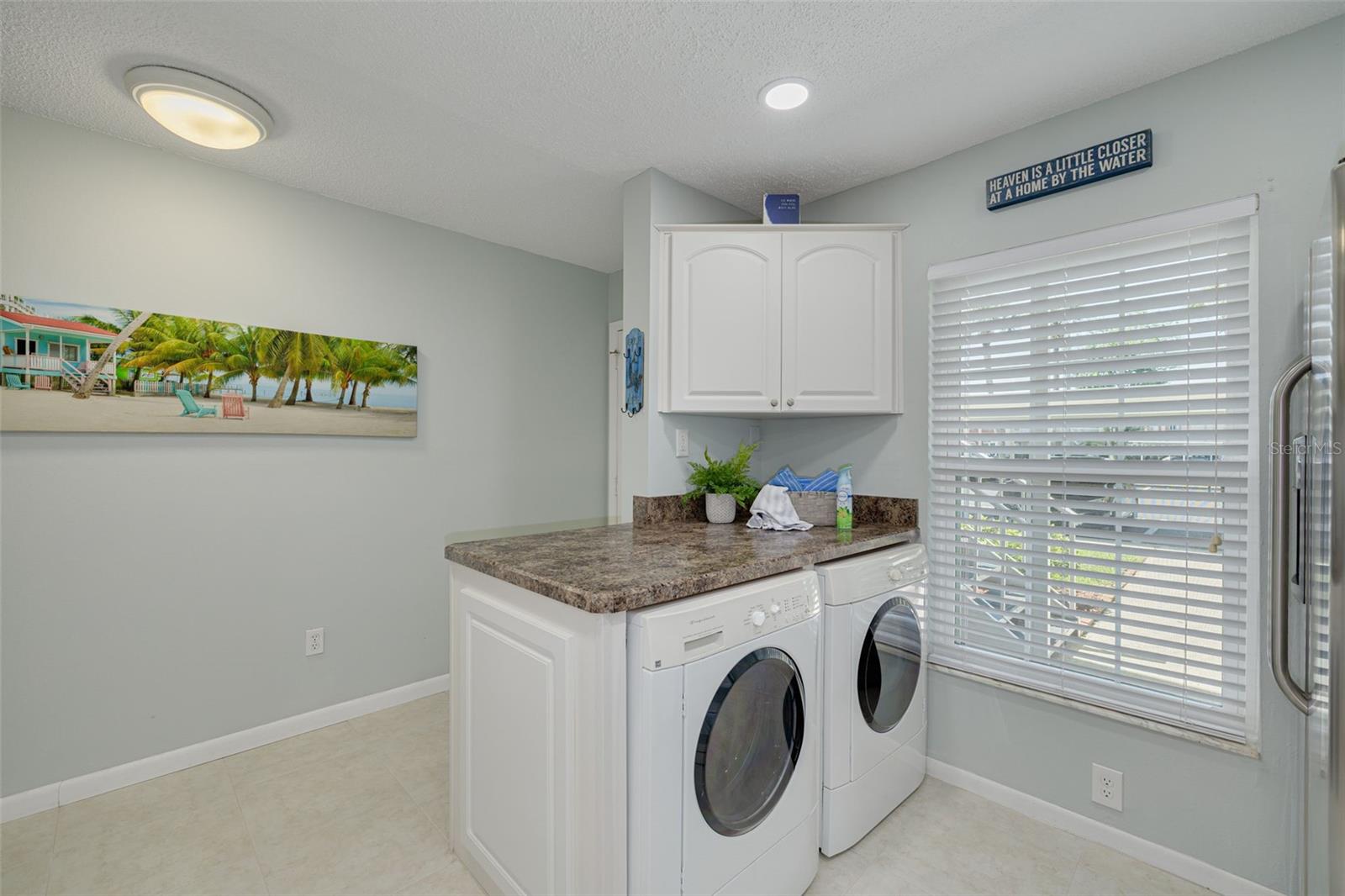 Image 9 of 40 For 6508 Tina Drive 14