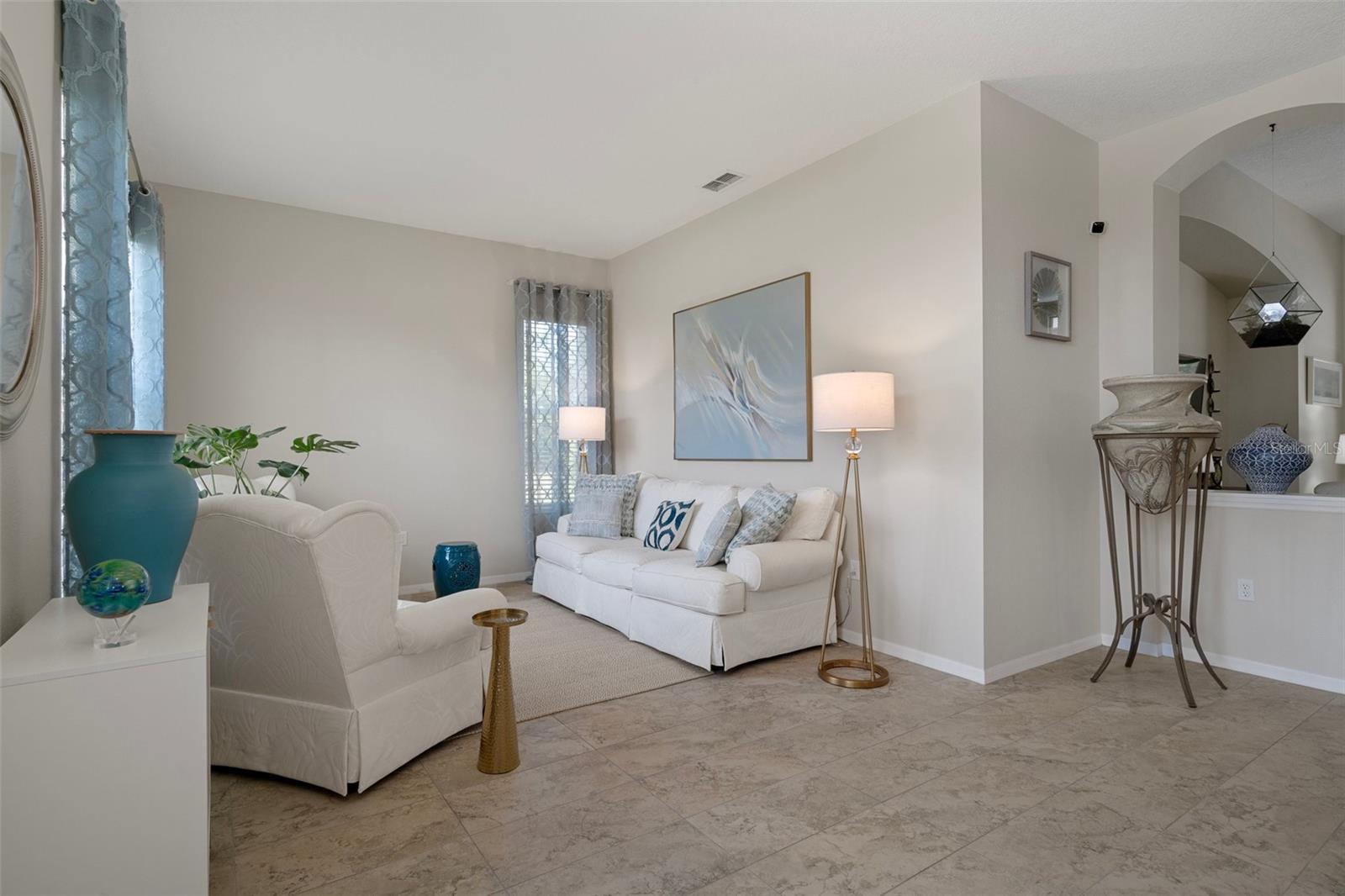 Image 11 of 61 For 9019 Flagstick Lane