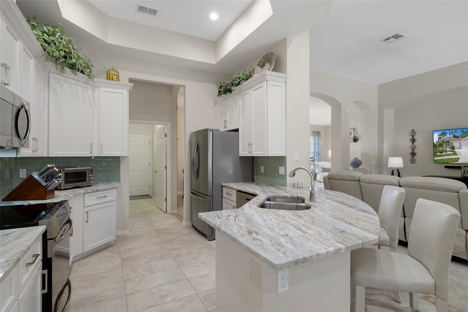 Image 21 of 61 For 9019 Flagstick Lane