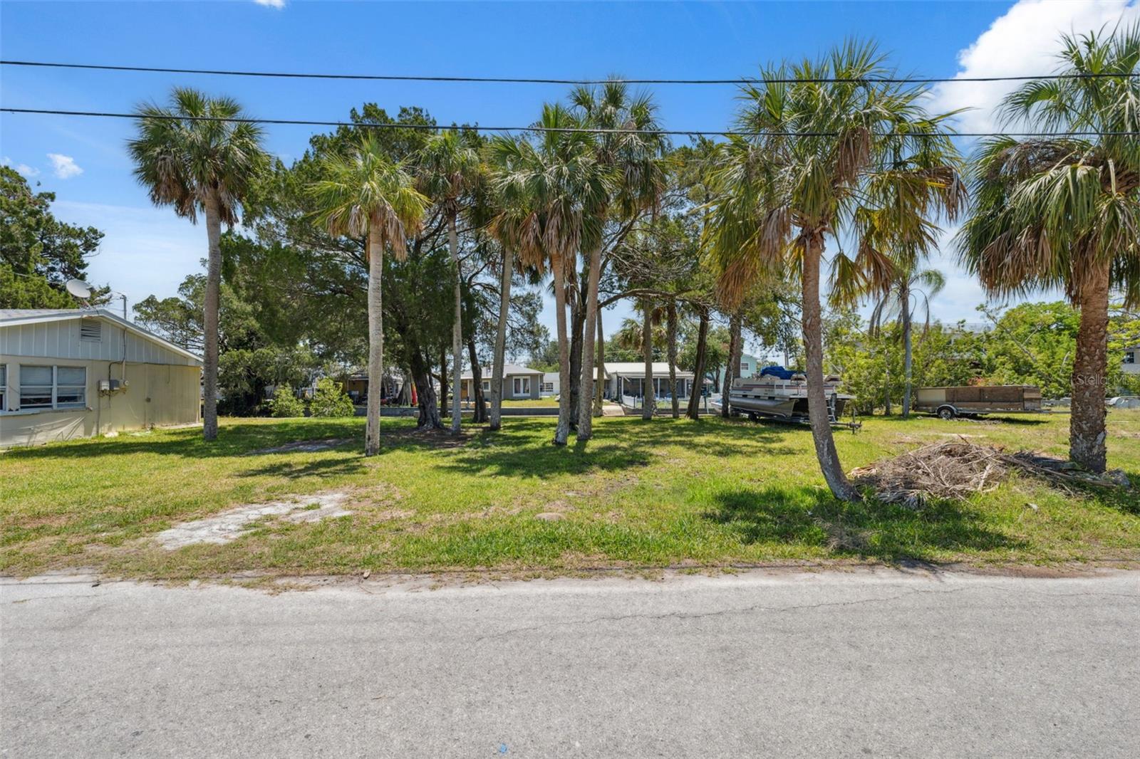 Image 11 of 22 For 14220 Hendry Court