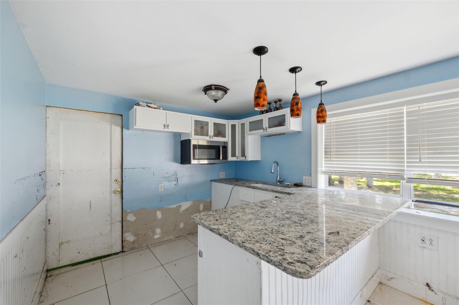 Image 17 of 22 For 14220 Hendry Court