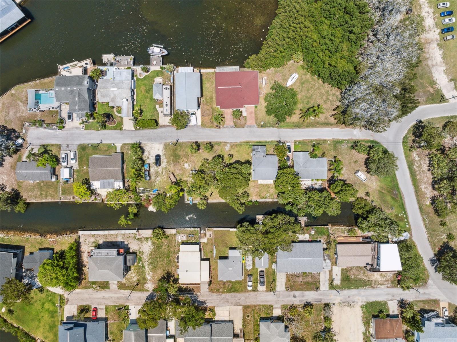 Image 6 of 22 For 14220 Hendry Court