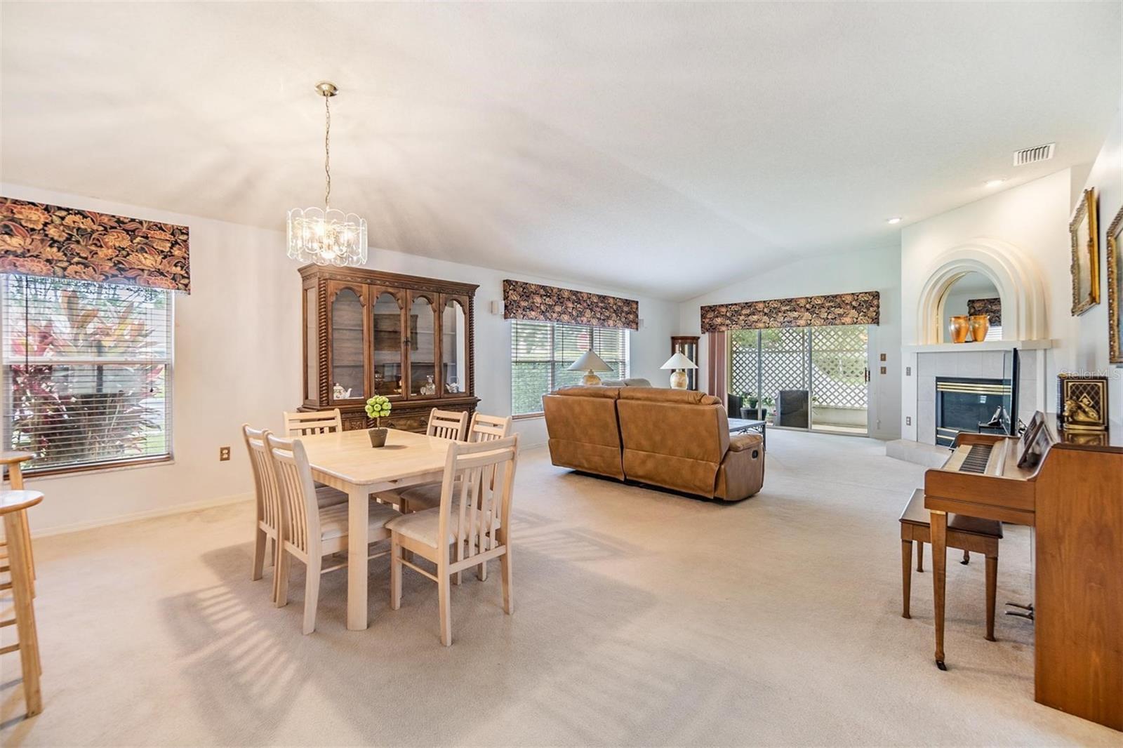 Image 3 of 53 For 1407 Hickory Moss Place