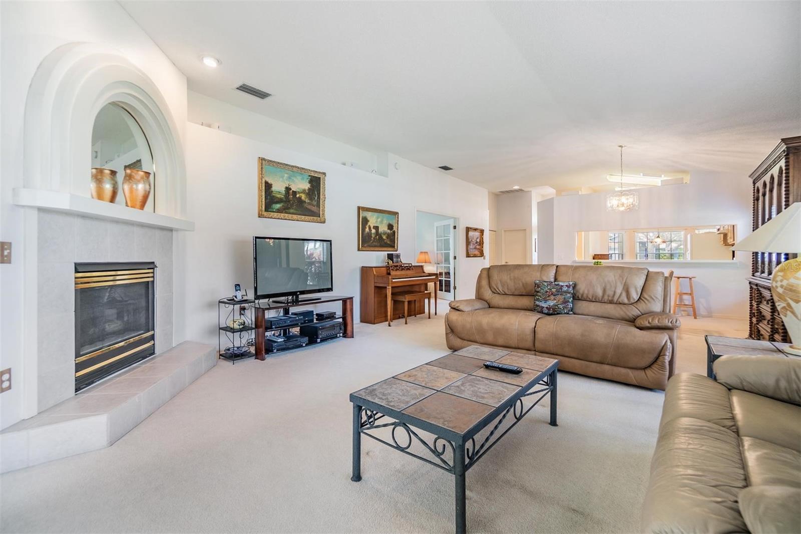 Image 4 of 53 For 1407 Hickory Moss Place