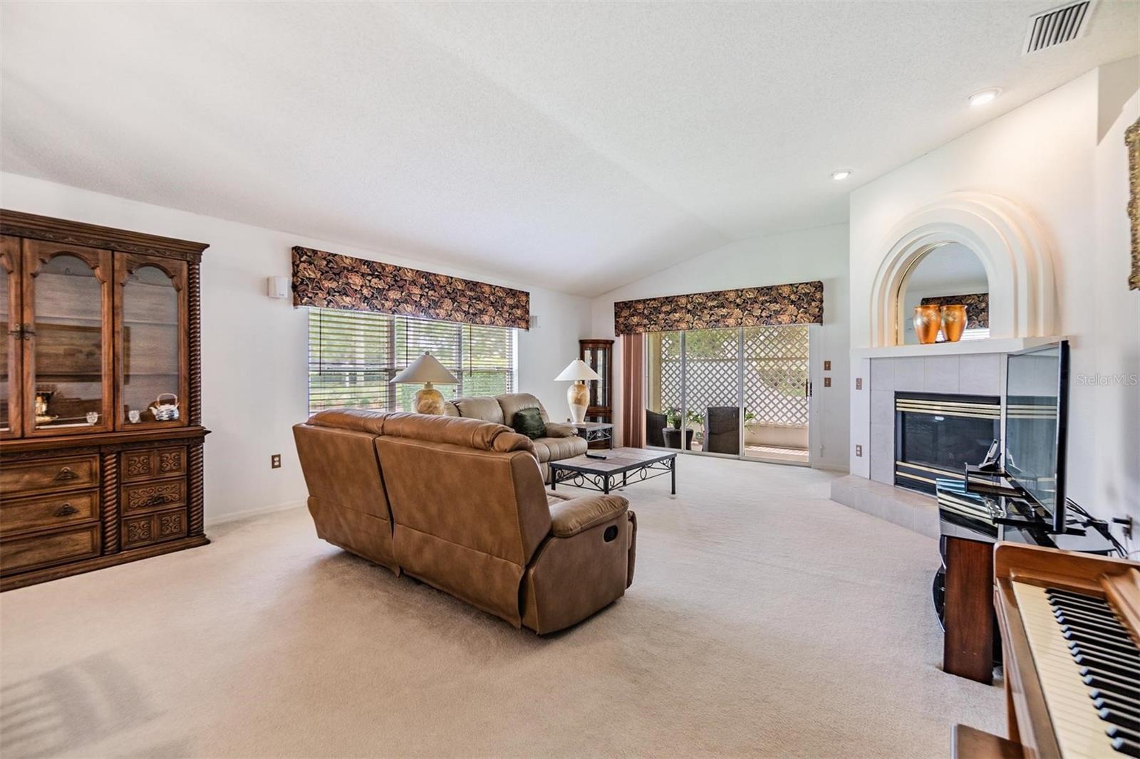 Image 9 of 53 For 1407 Hickory Moss Place