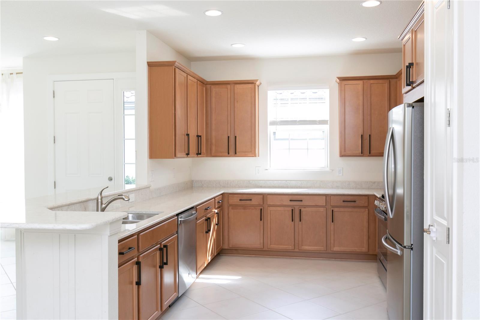 Image 7 of 21 For 3242 Francoa Drive