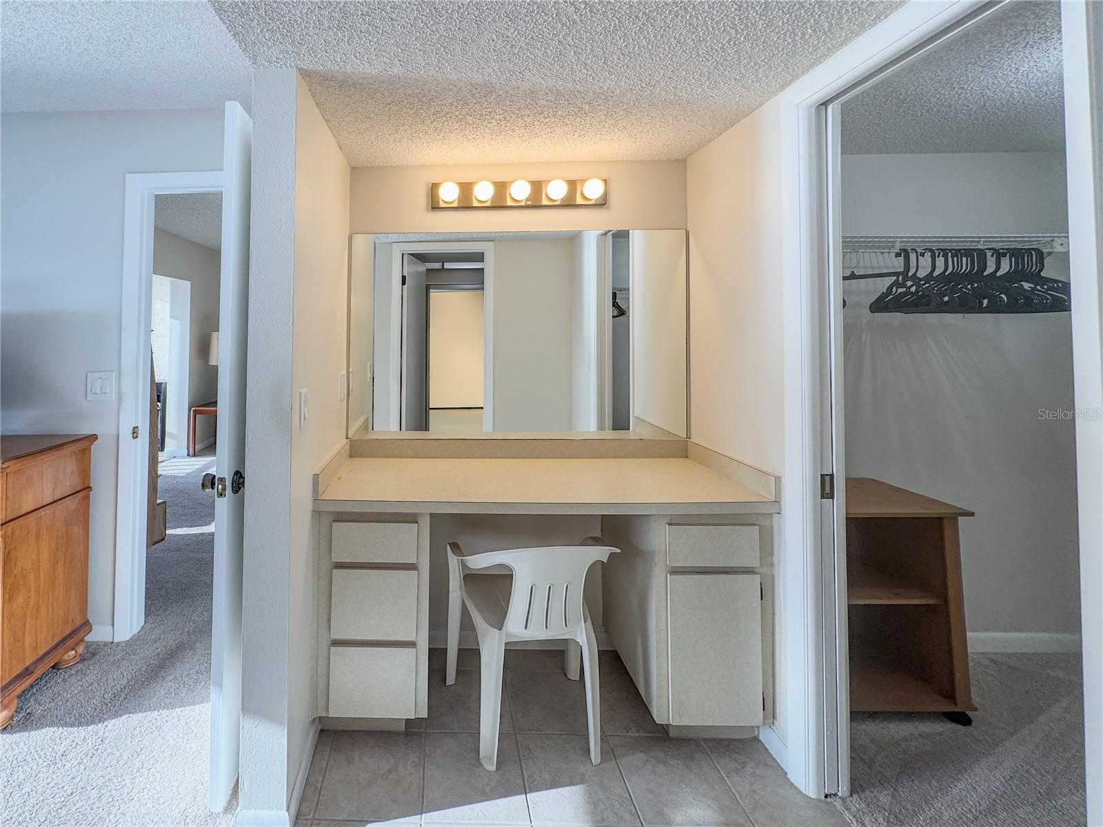 Image 11 of 53 For 8211 Brent Street 836