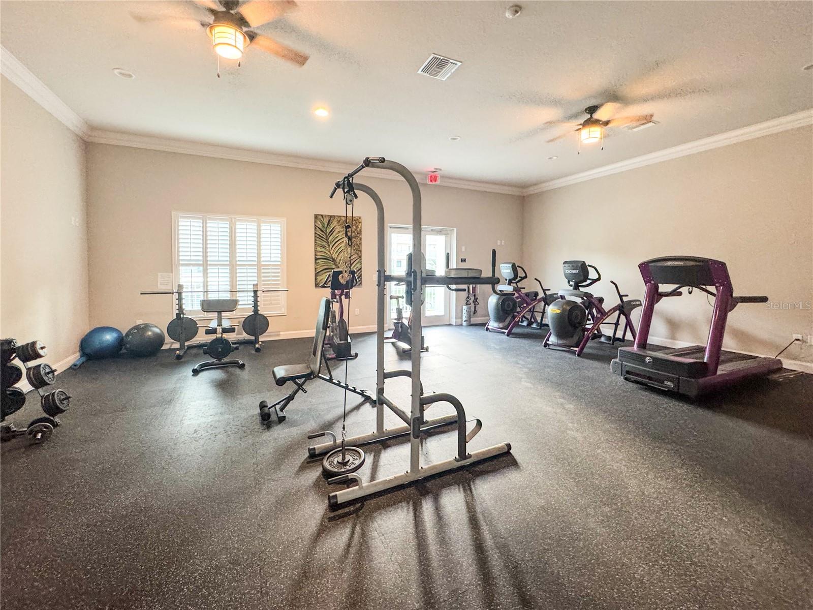 Image 38 of 53 For 8211 Brent Street 836