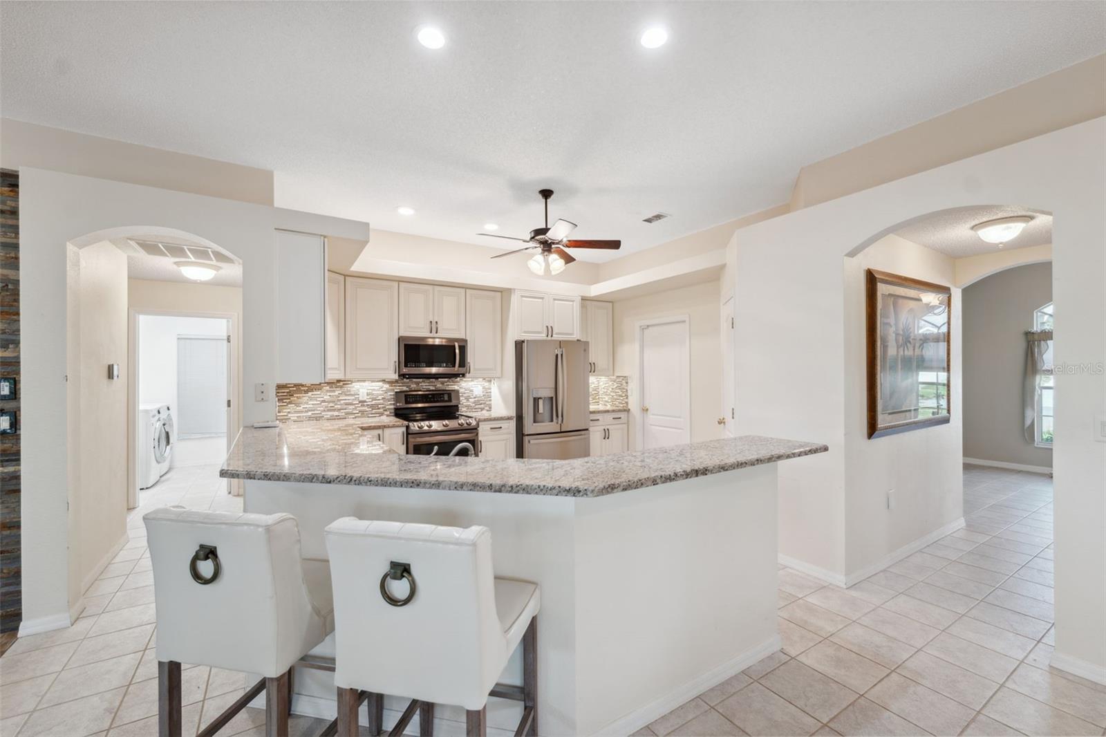 Listing photo id 8 for 10296 Palmgren