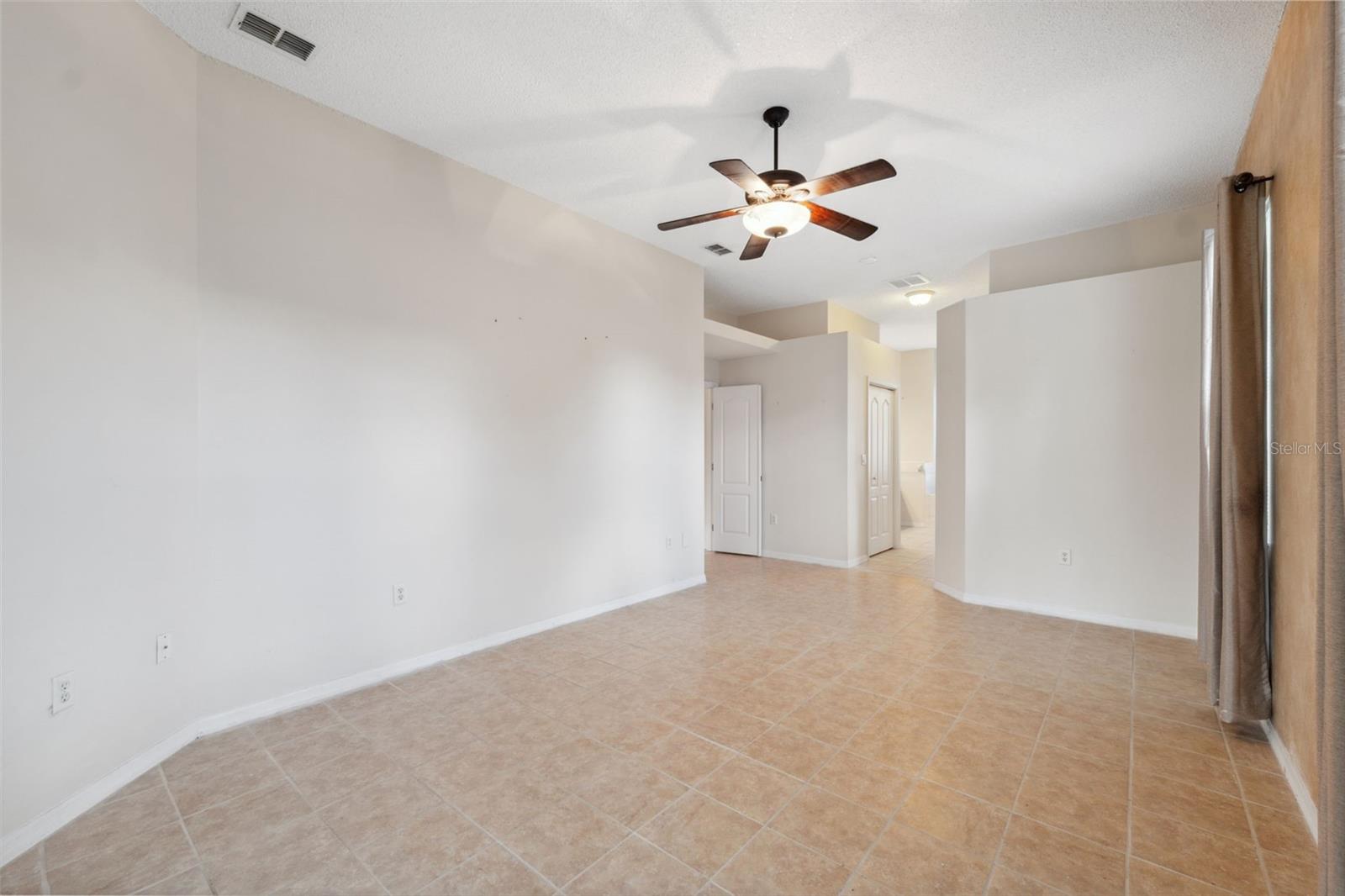 Listing photo id 20 for 10296 Palmgren